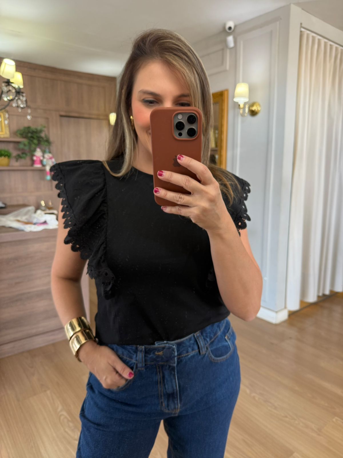 BLUSA MALHA DE ALGODÃO BABADOS - PRETA - Espasso Bela | Moda Feminina