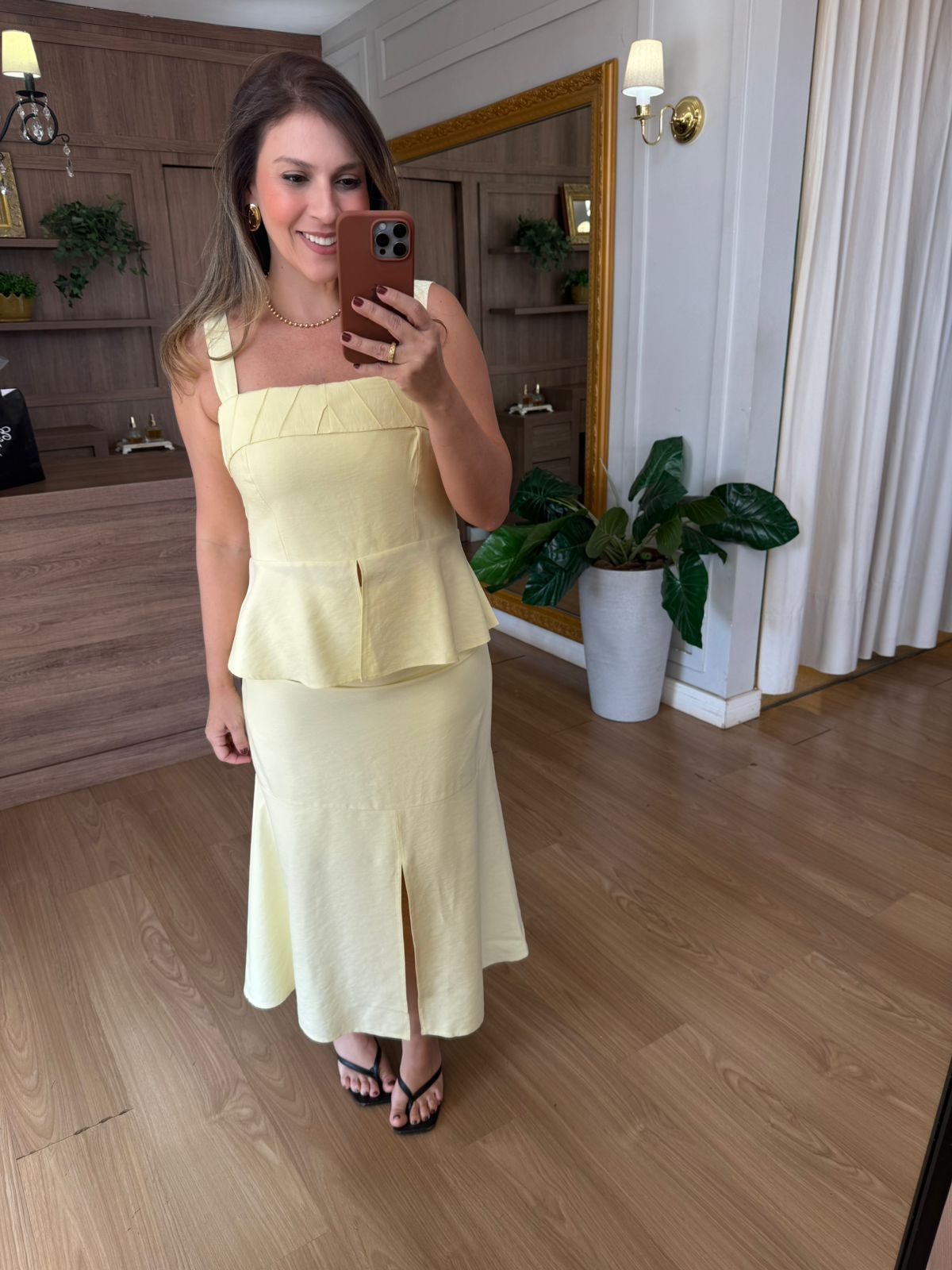 CONJUNTO EM VISCOSE - SAIA E REGATA PEPLUM - AMARE... - Espasso Bela | Moda Feminina