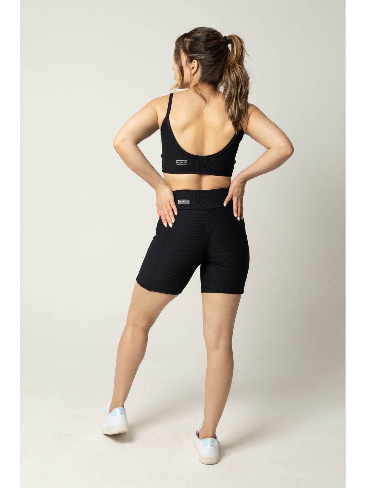 Top Fitness Canelado Anamadu Preto