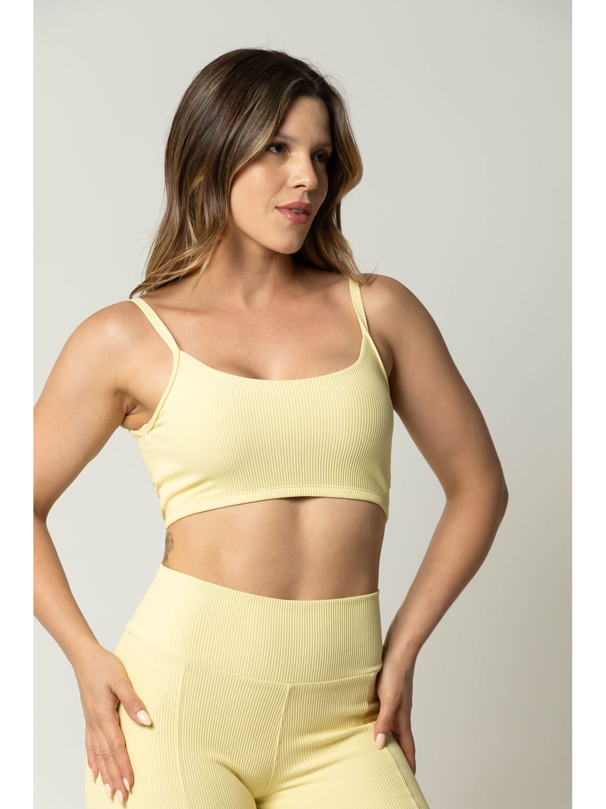 Top Fitness Feminino Canelado Amarelo