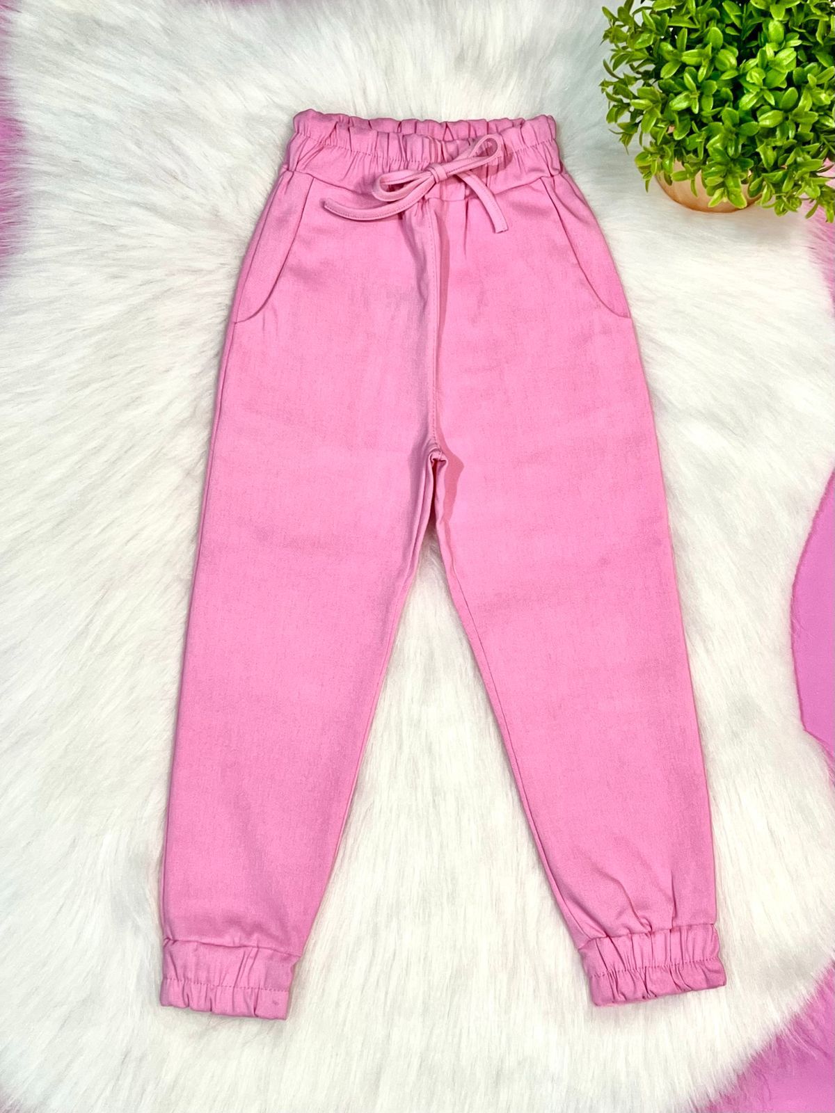 Calça jogger infantil Bengaline Rosa Bebe - Isa Cintra Moda Infantil