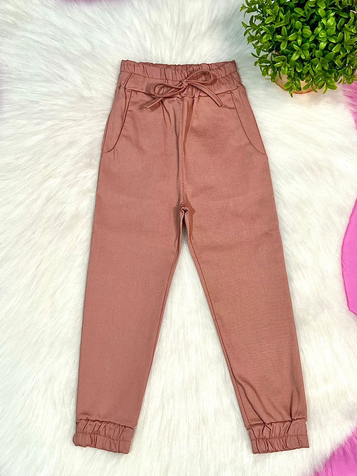 Calça jogger infantil Bengaline Rose - Isa Cintra Moda Infantil