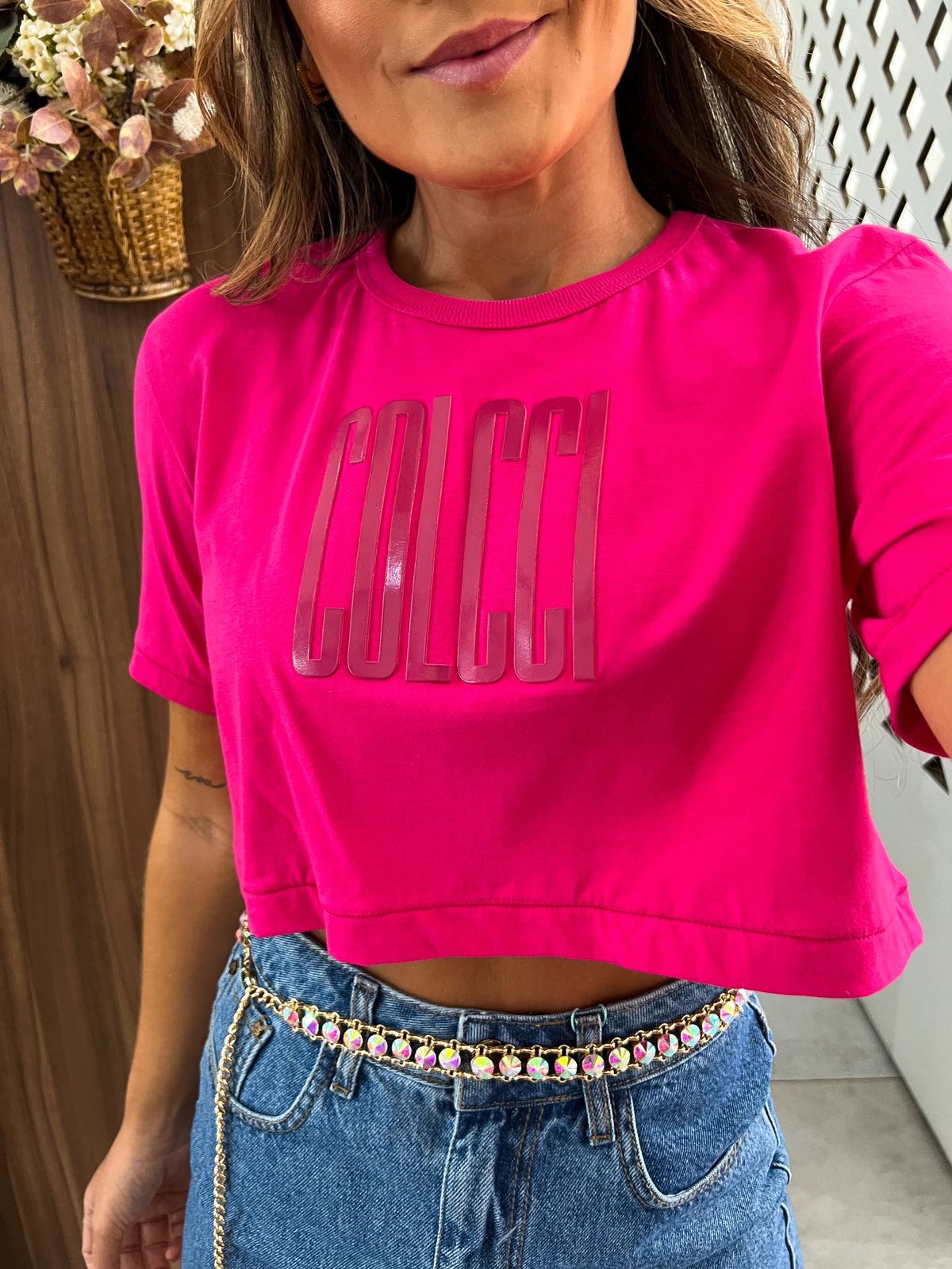 Camiseta Cropped Logo Pink Colcci 