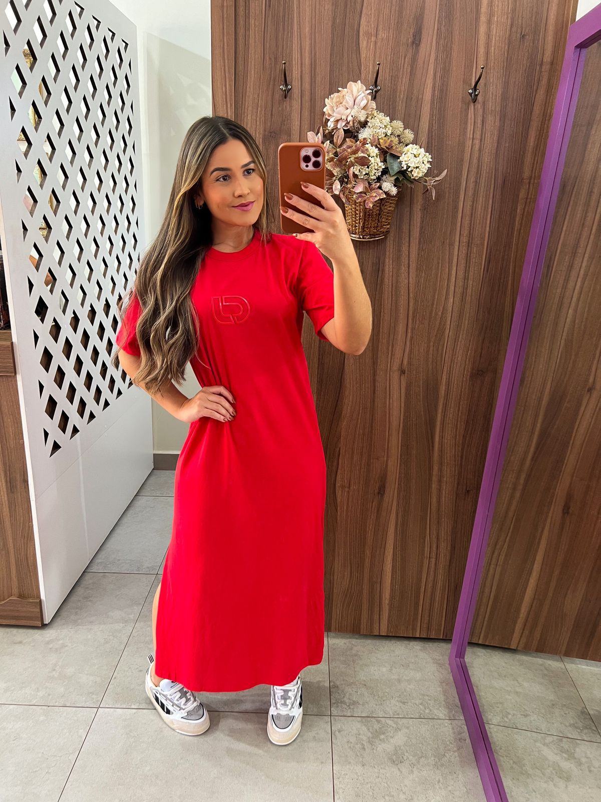 Vestido Comfort Midi Com Fenda Vermelho Colcci