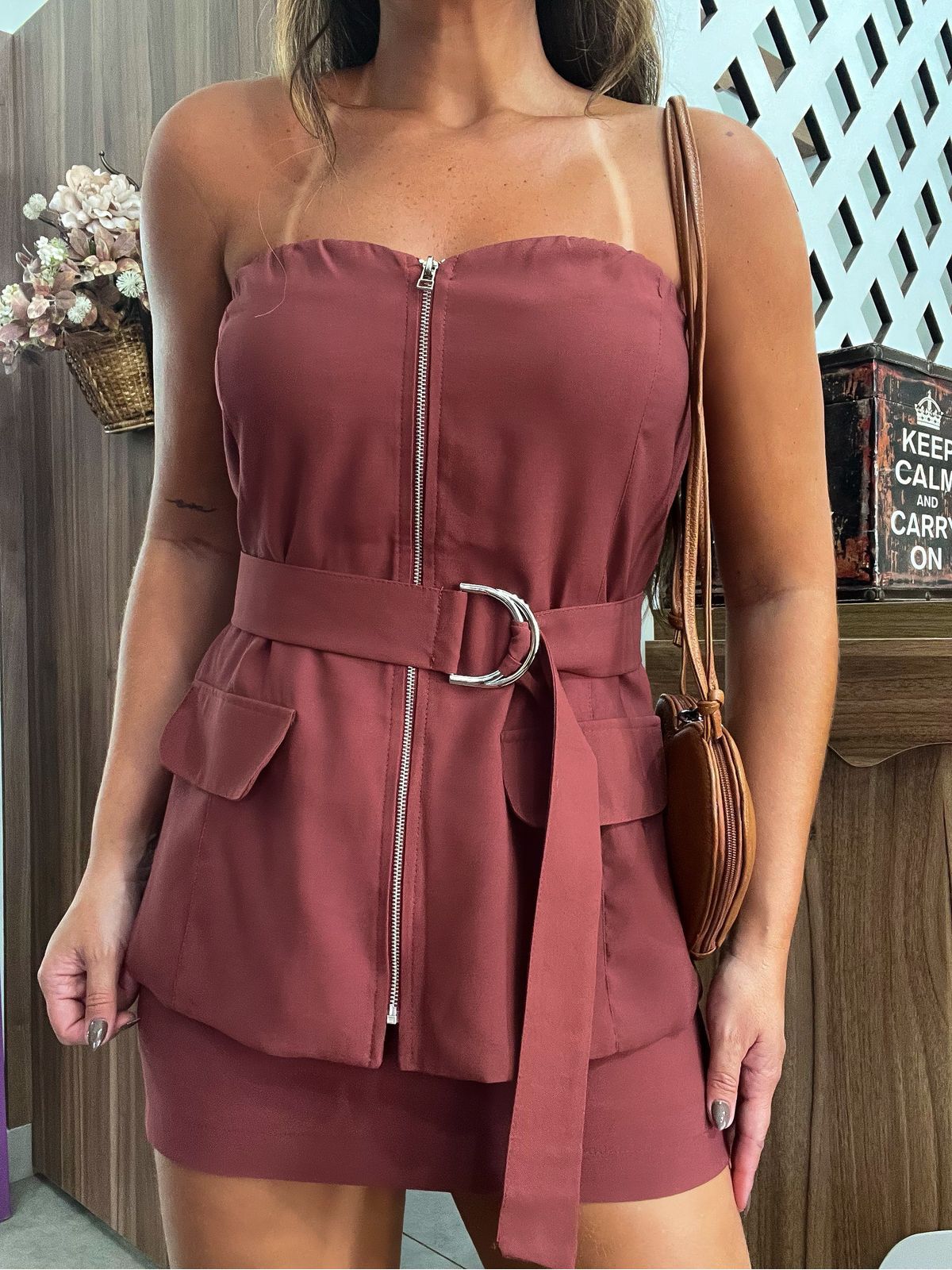Blusa Sem Alças Bordô Olívia 