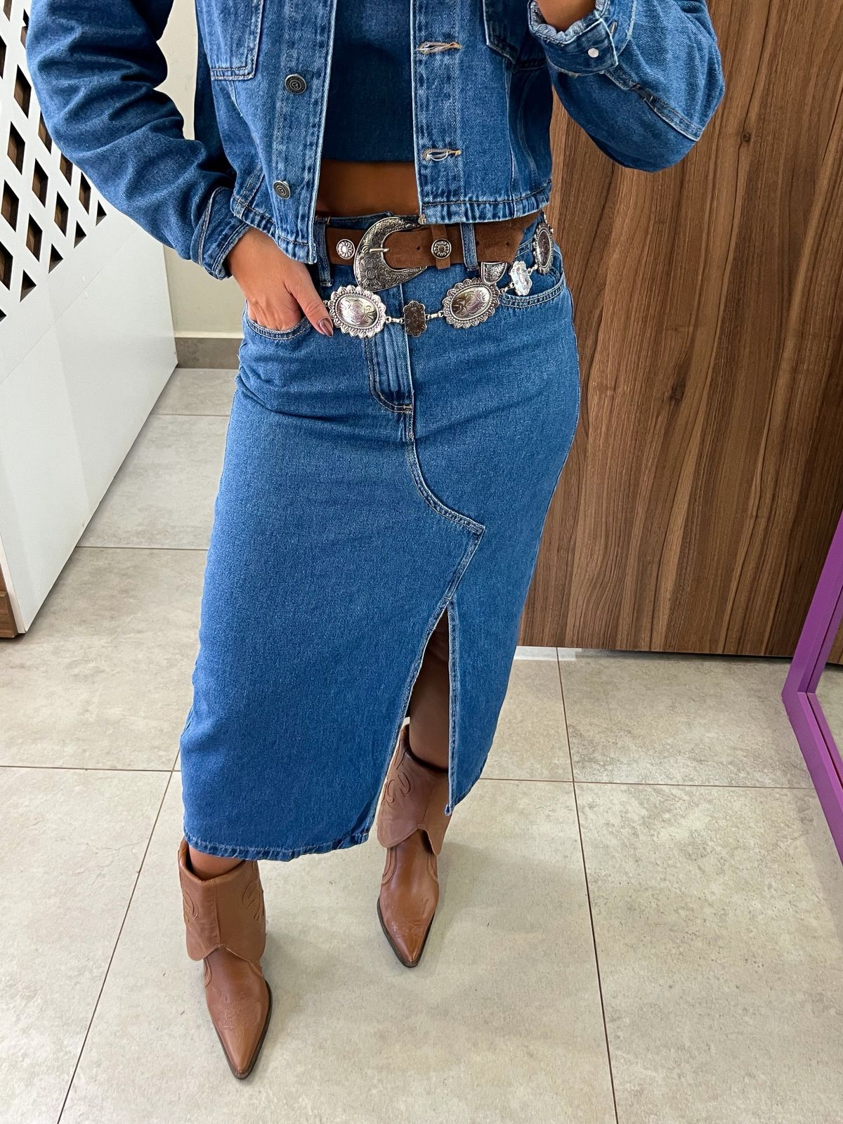 Saia Jeans Midi Assimétrica Alcance