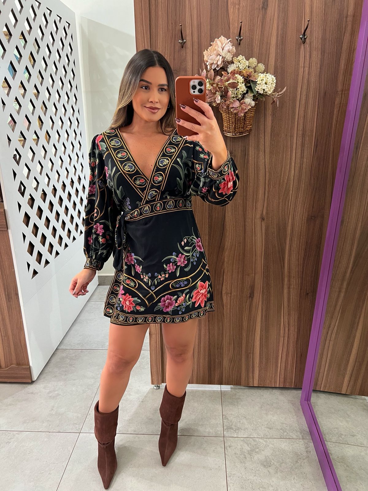 Vestido Curto Transpasse Floral Belle Farm 