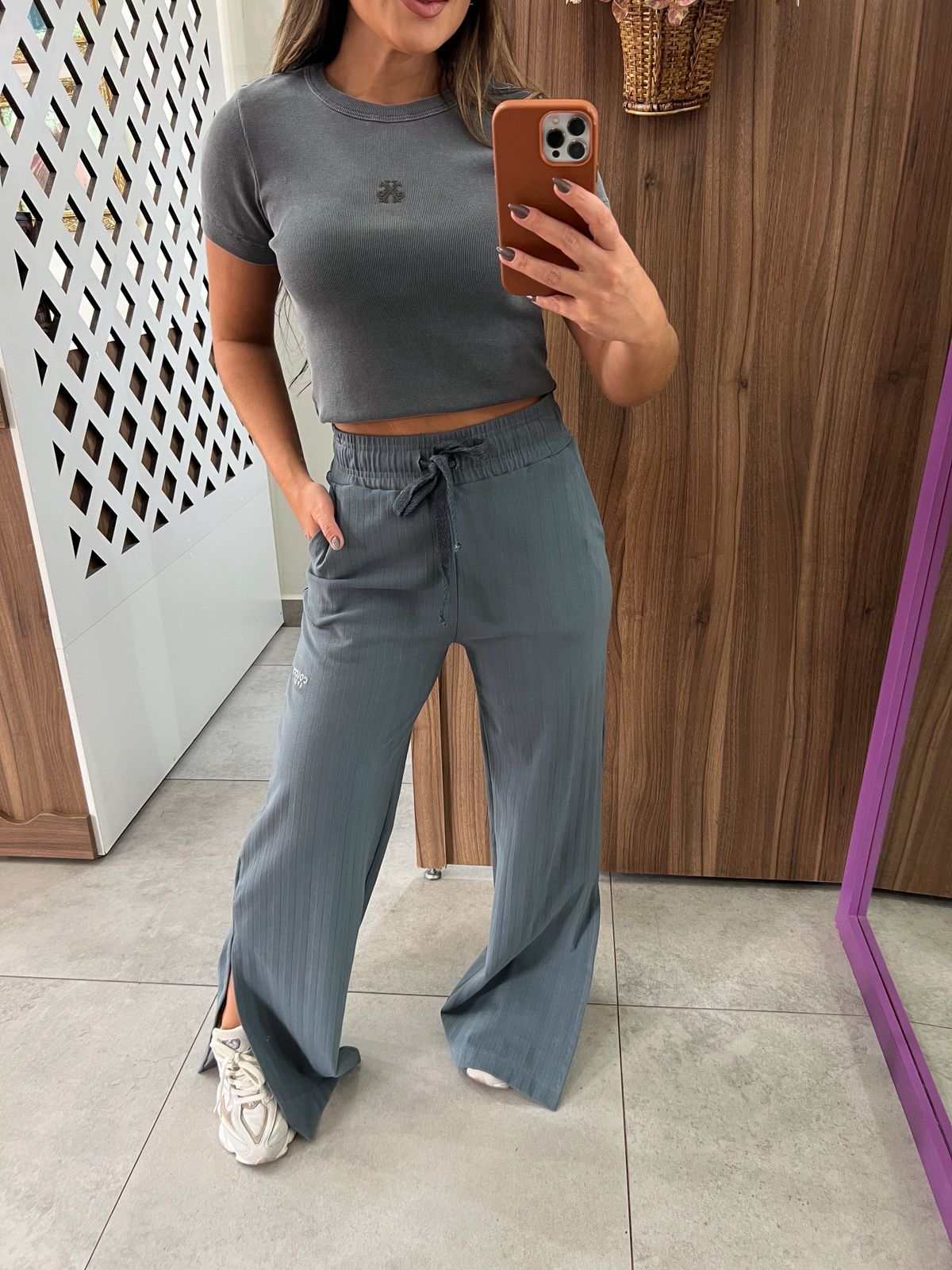 Calça Fluidez Urbana Cinza Colcci 