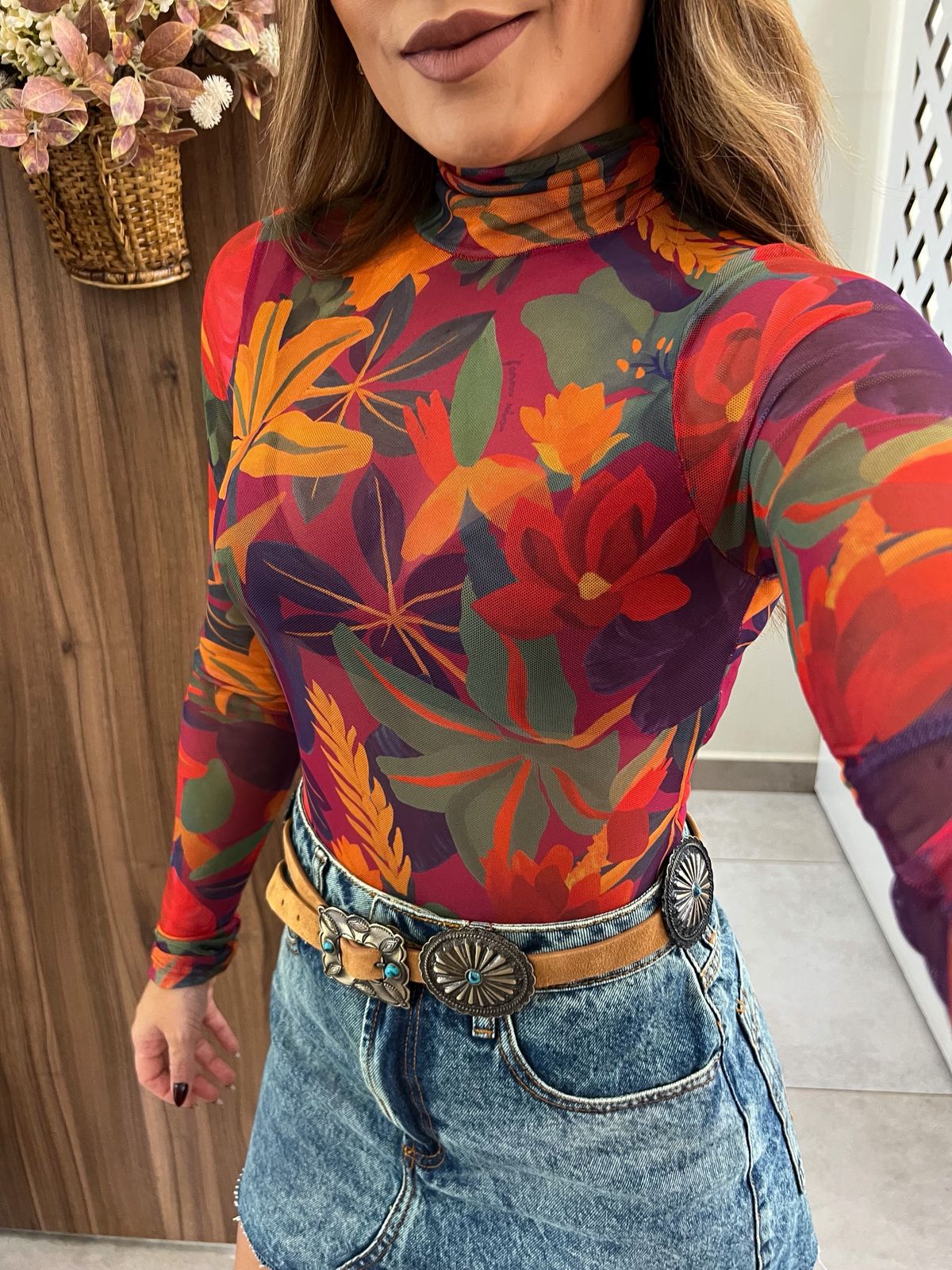 Blusa Gola Tule Floral Tropical Farm