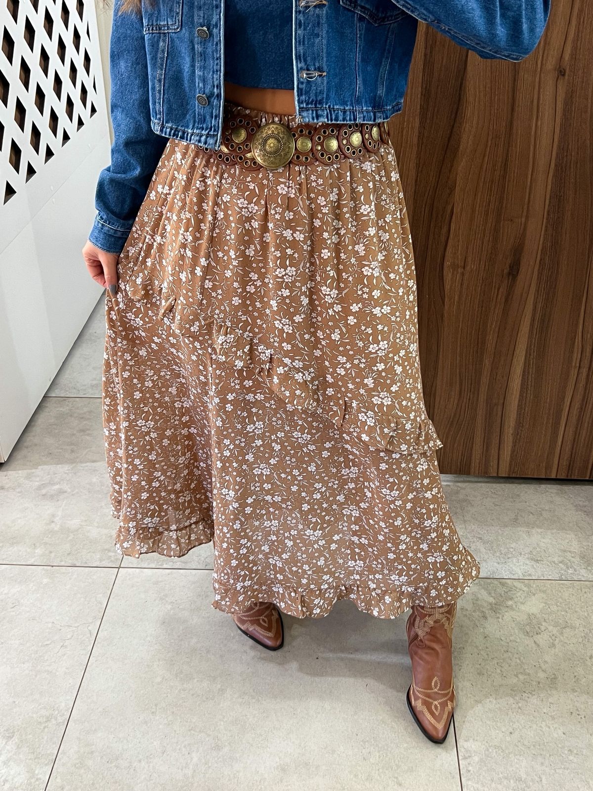 Saia Midi Estampada Floral Inês