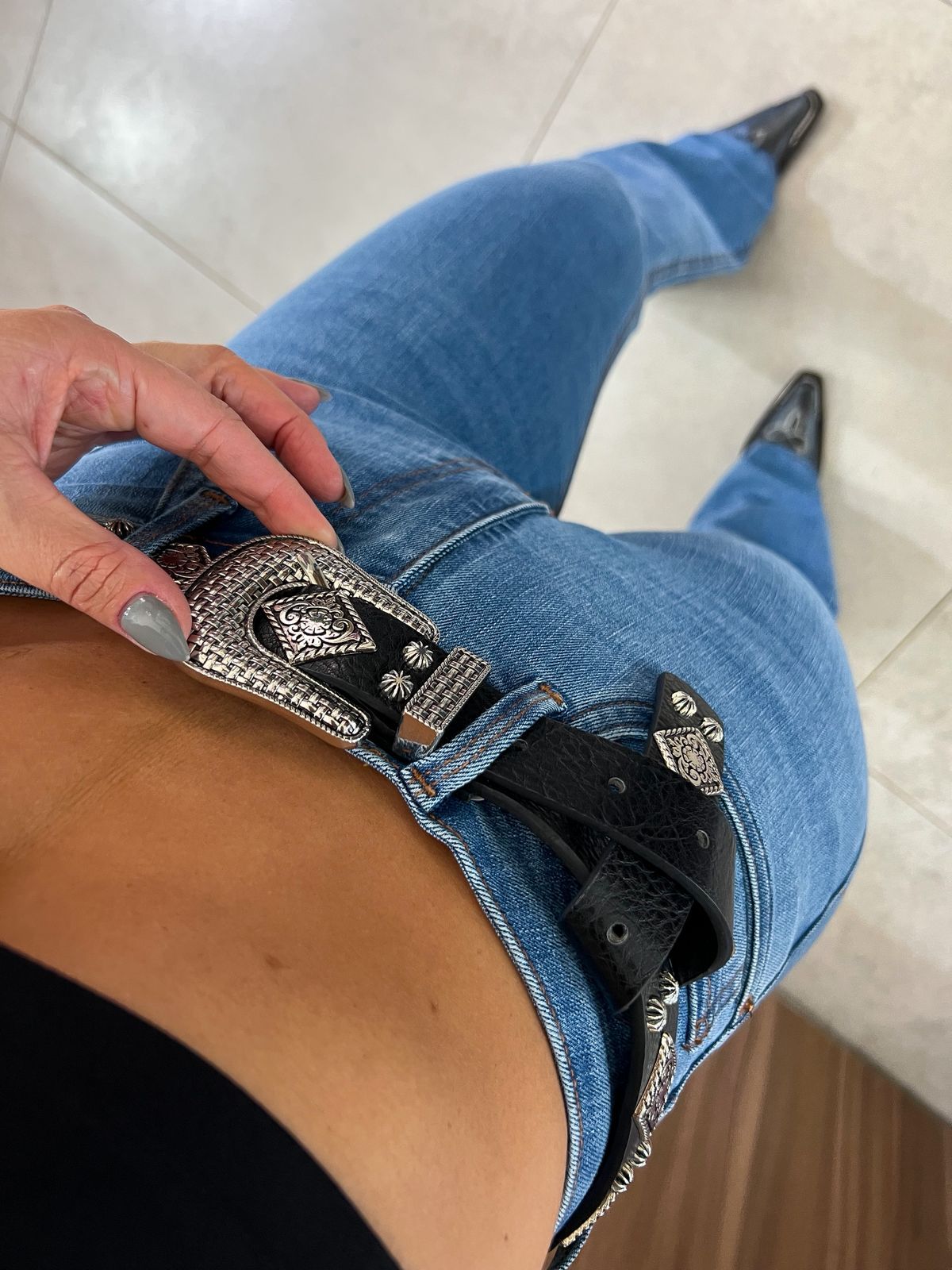 Cinto Preto Diana