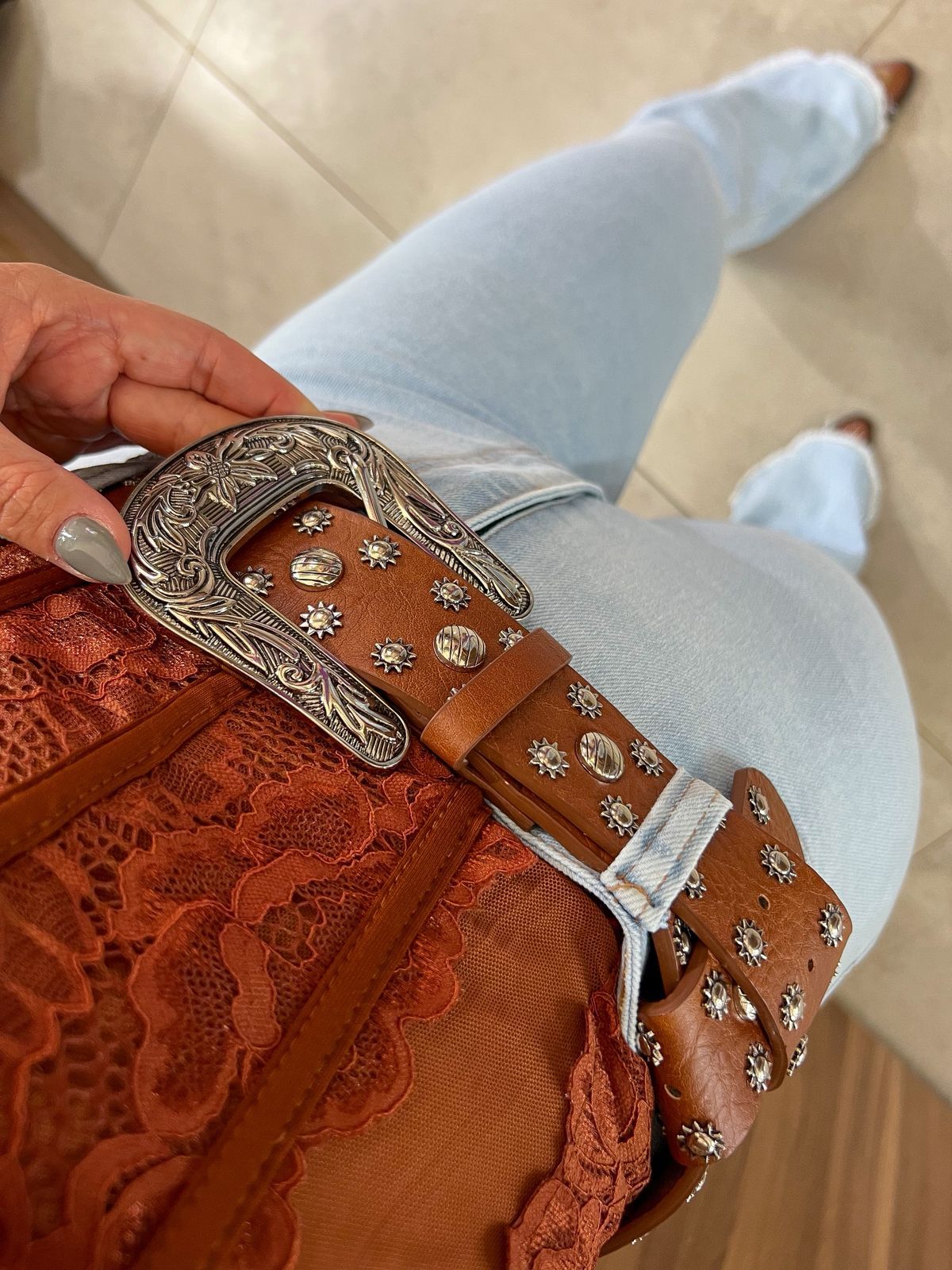 Cinto Feminino Caramelo Jordana 