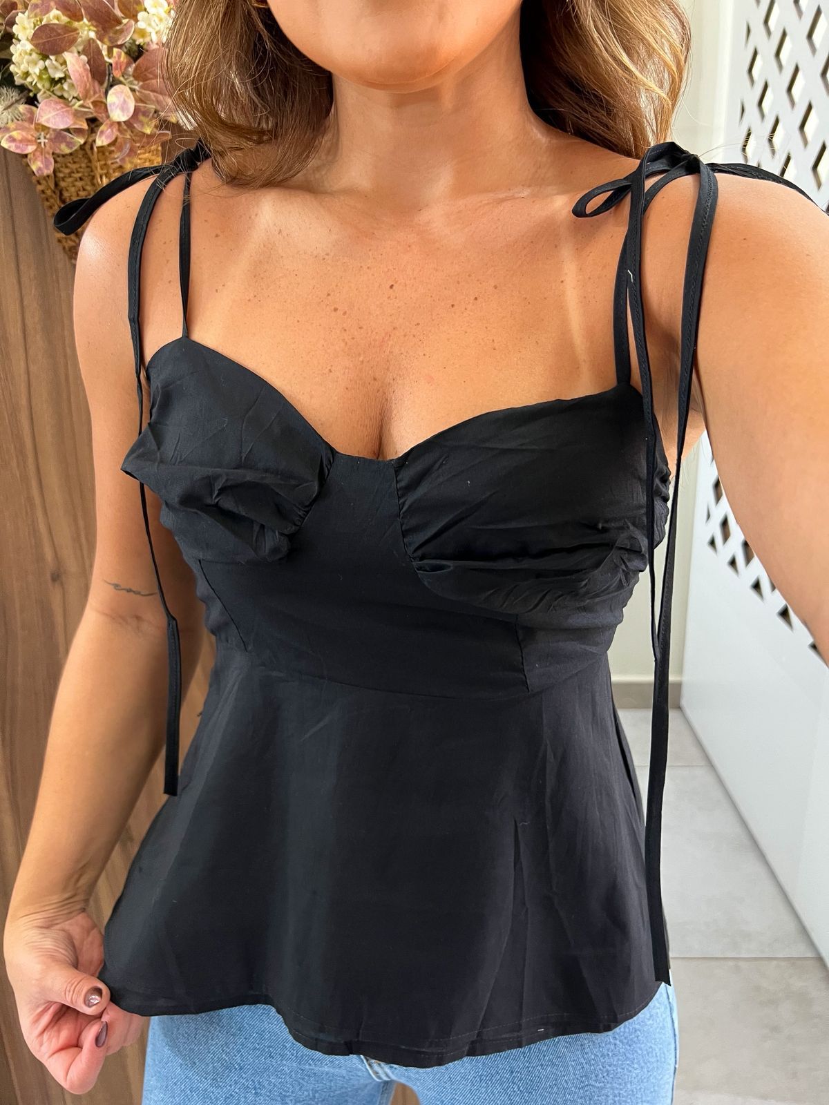 Blusa Preta Alças Mia 