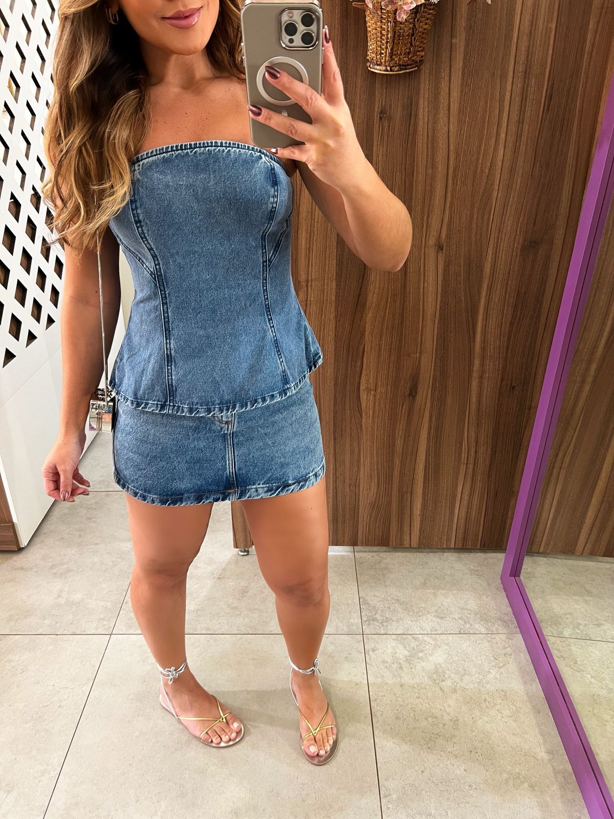 Saia Curta Jeans Brise Alcance 