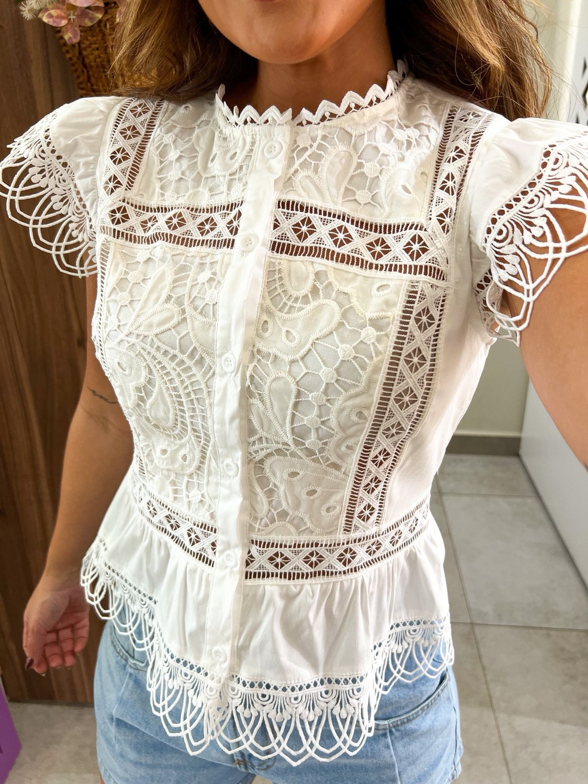 Blusa Branca Renda Guipir Lais