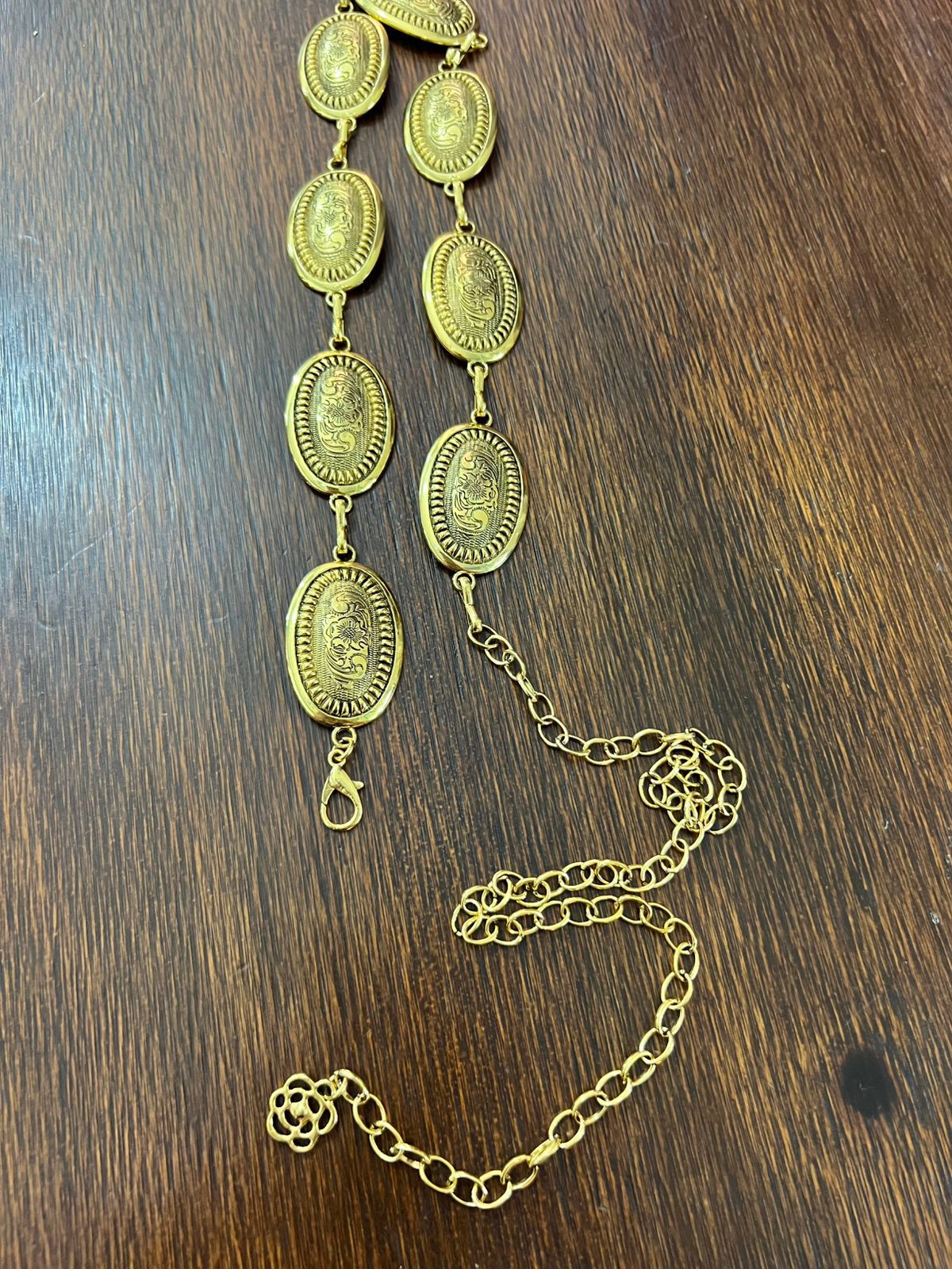 Cinto Medalha Boho Dourado