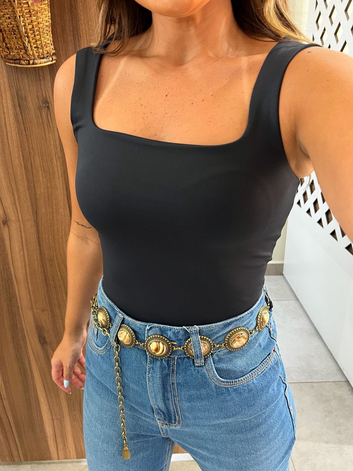 Regata Slim Com Alças Preta Colcci Sport