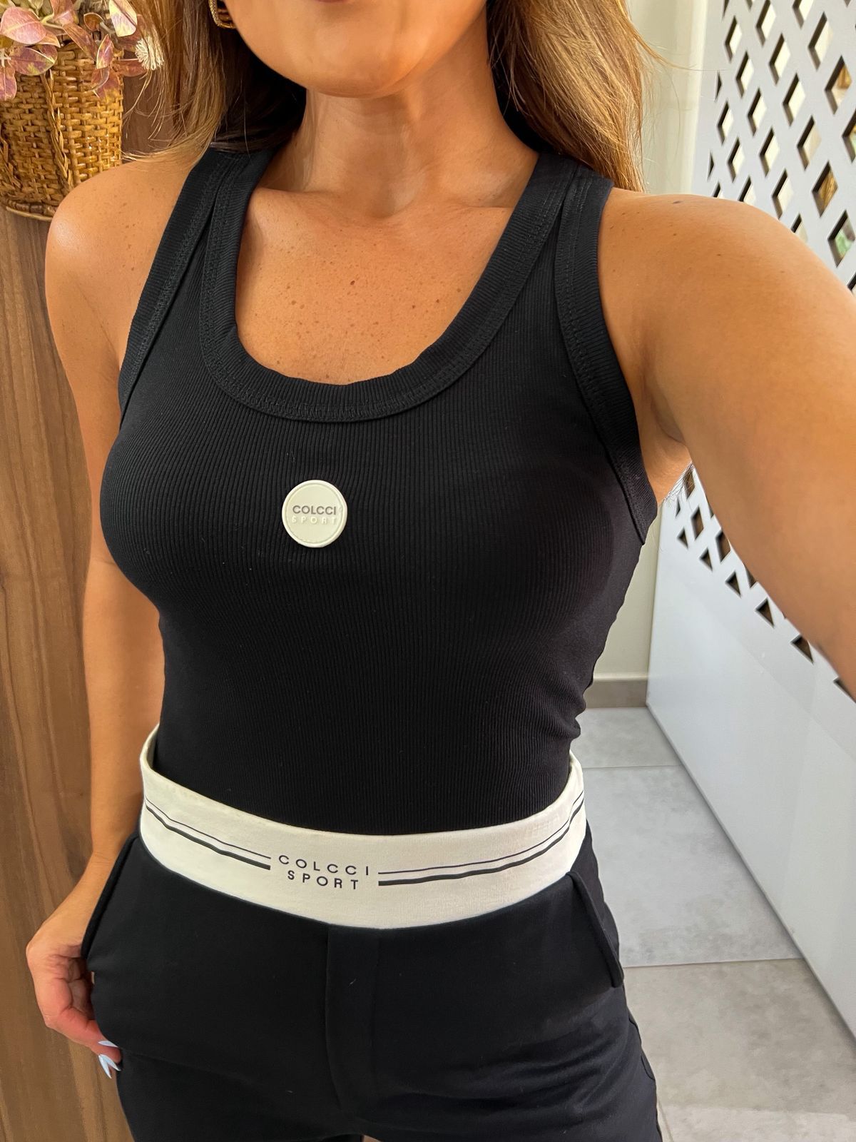 Regata Slim Canelada Preta Colcci Sport