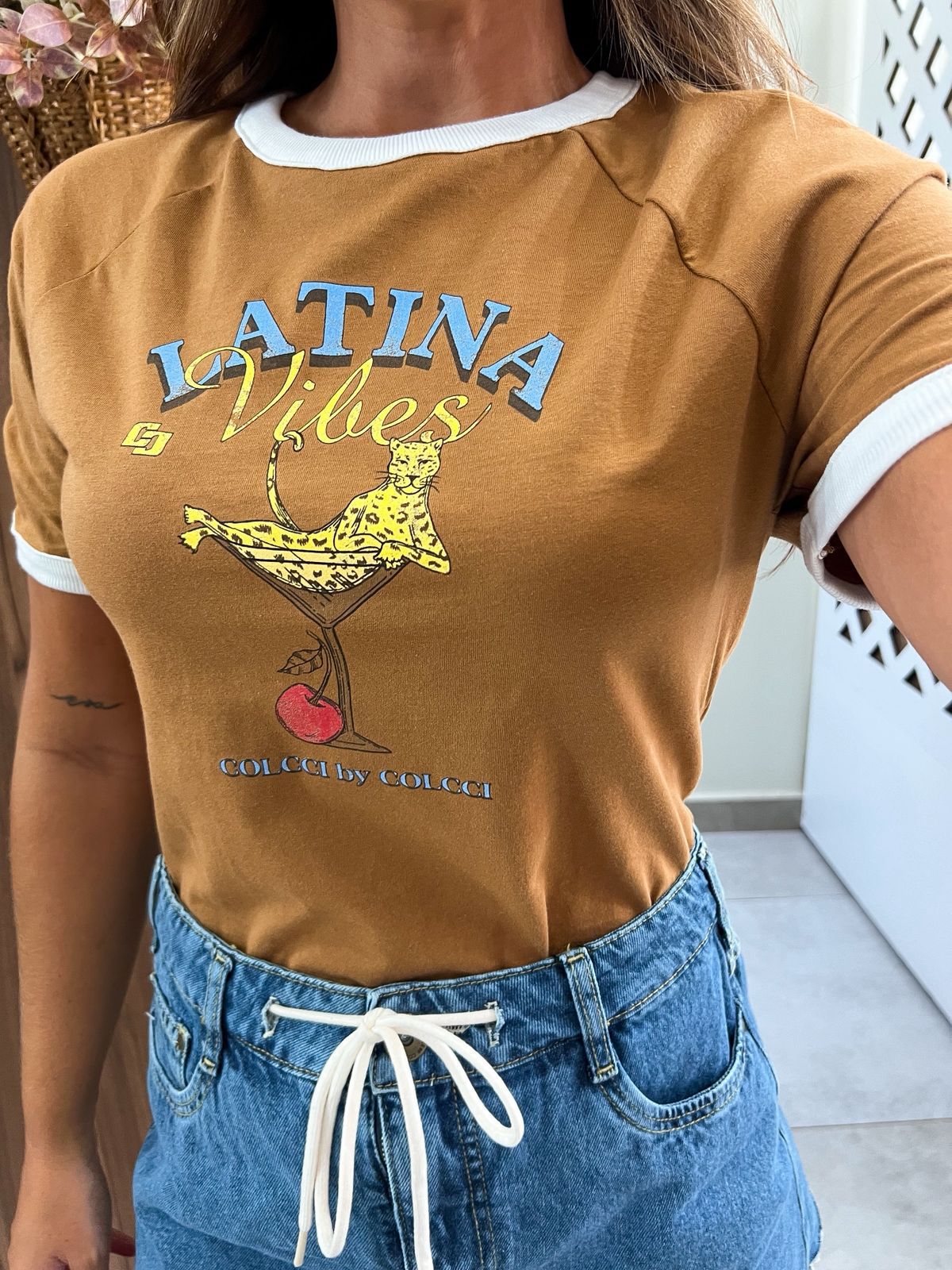 Camiseta Estampada Latina Colcci 