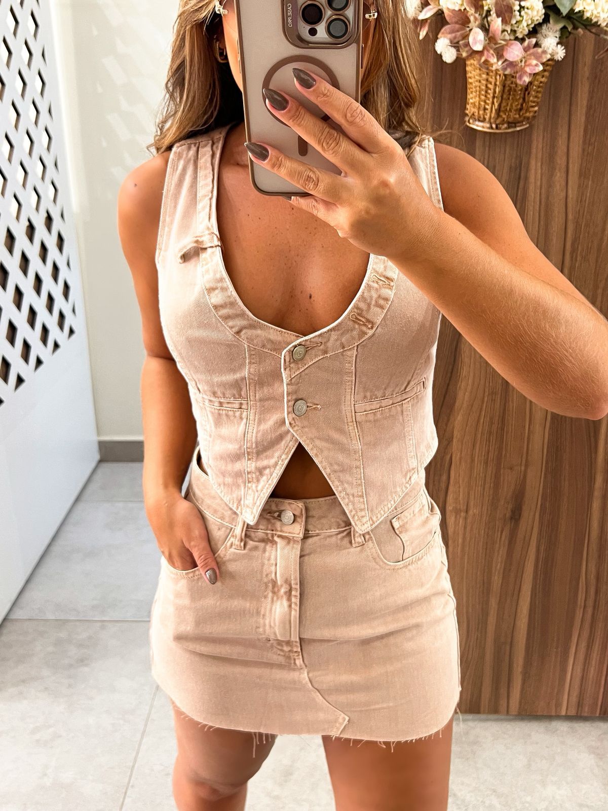 Colete Cropped Buena Vista Bege Alcance