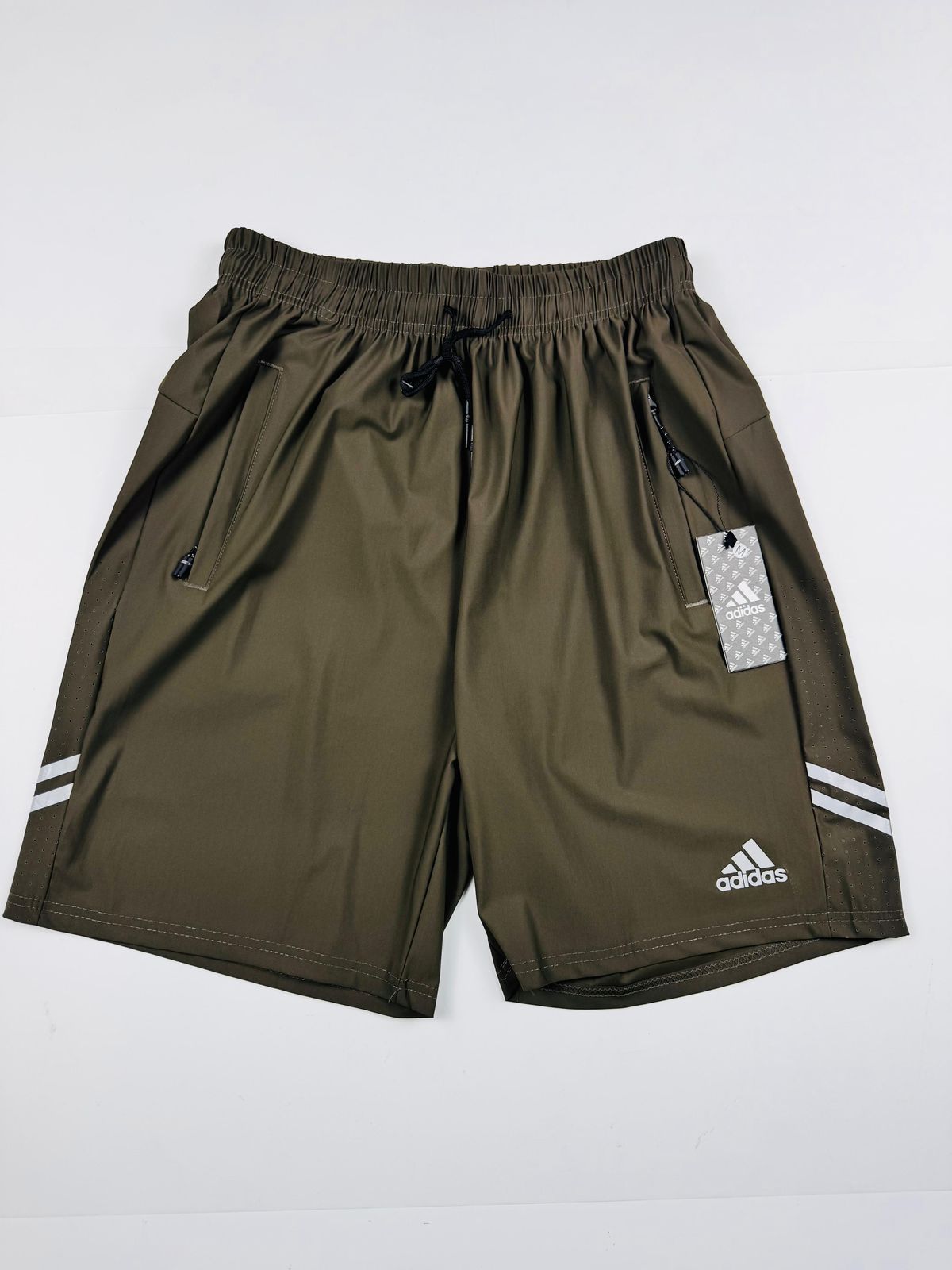 Shorts Adidas - Dry Fit Respirável - Verde Musgo - SP GRIFES - Camisetas Importadas no Atacado