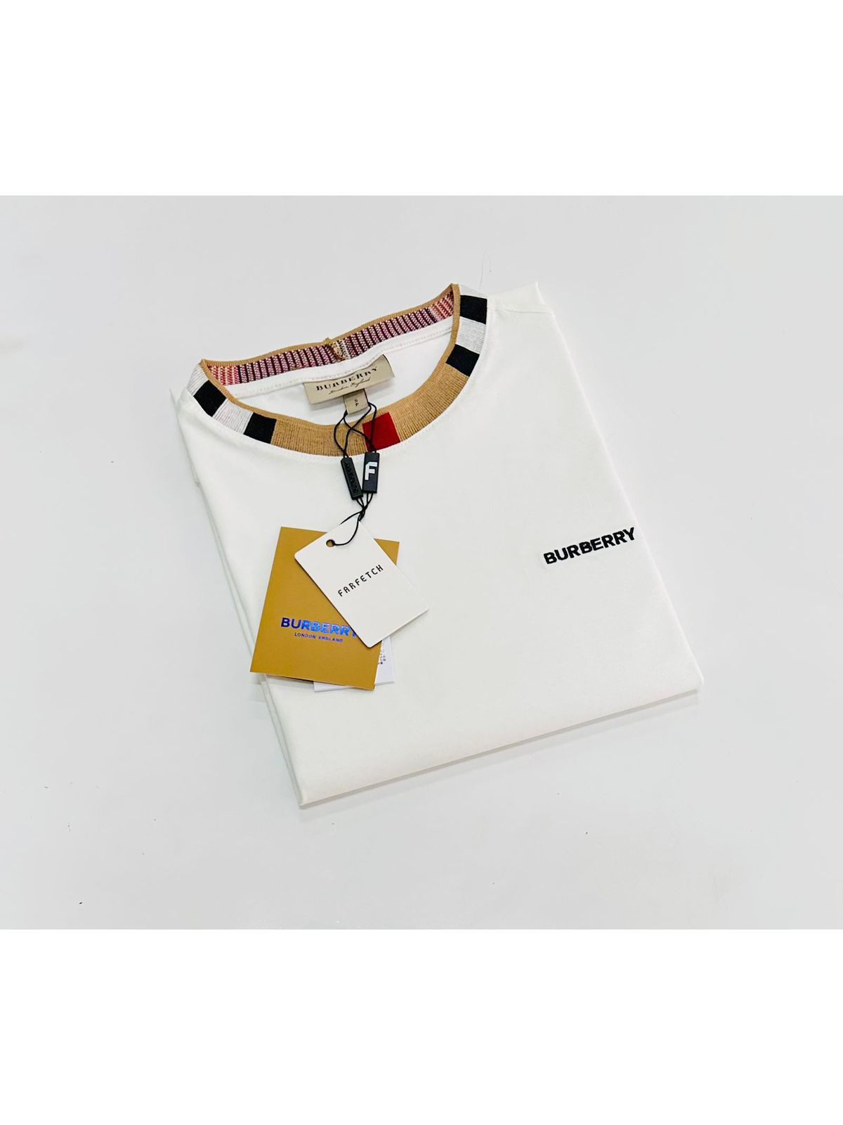 Camiseta Burberry - Branca - SP GRIFES - Camisetas Importadas no Atacado