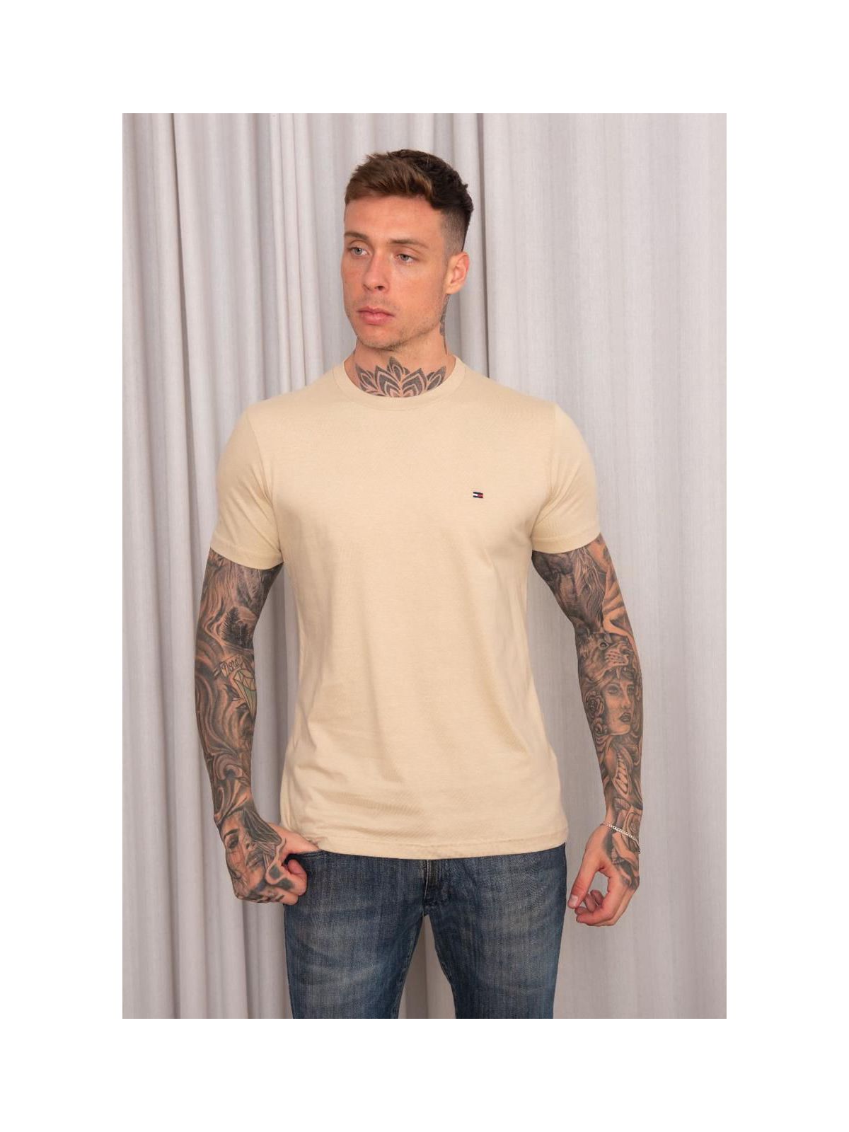 Camiseta Tommy Hilfiger - Bege - SP GRIFES - Camisetas Importadas no Atacado