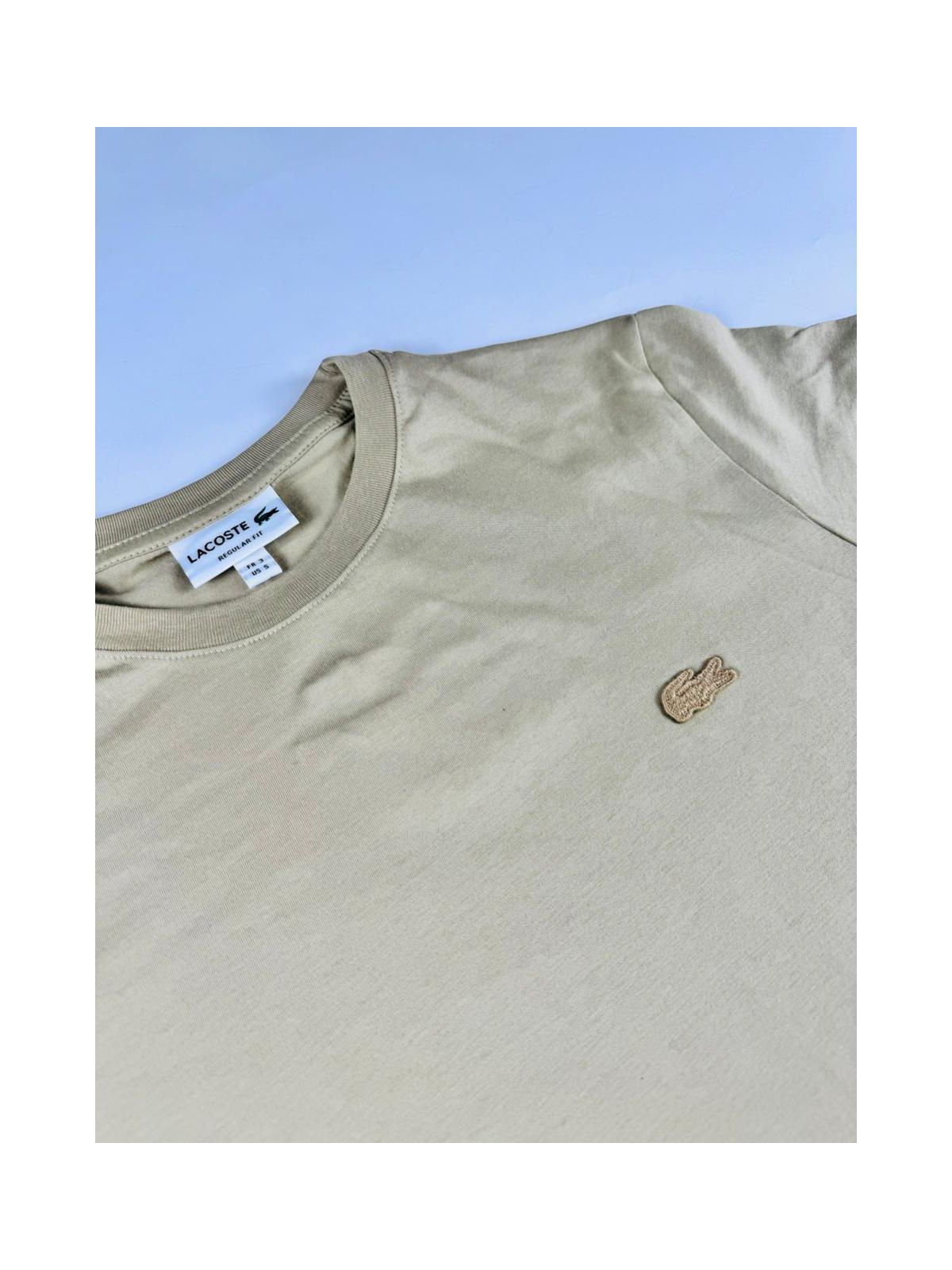 Camiseta Lacoste - Monocromática - SP GRIFES - Camisetas Importadas no Atacado