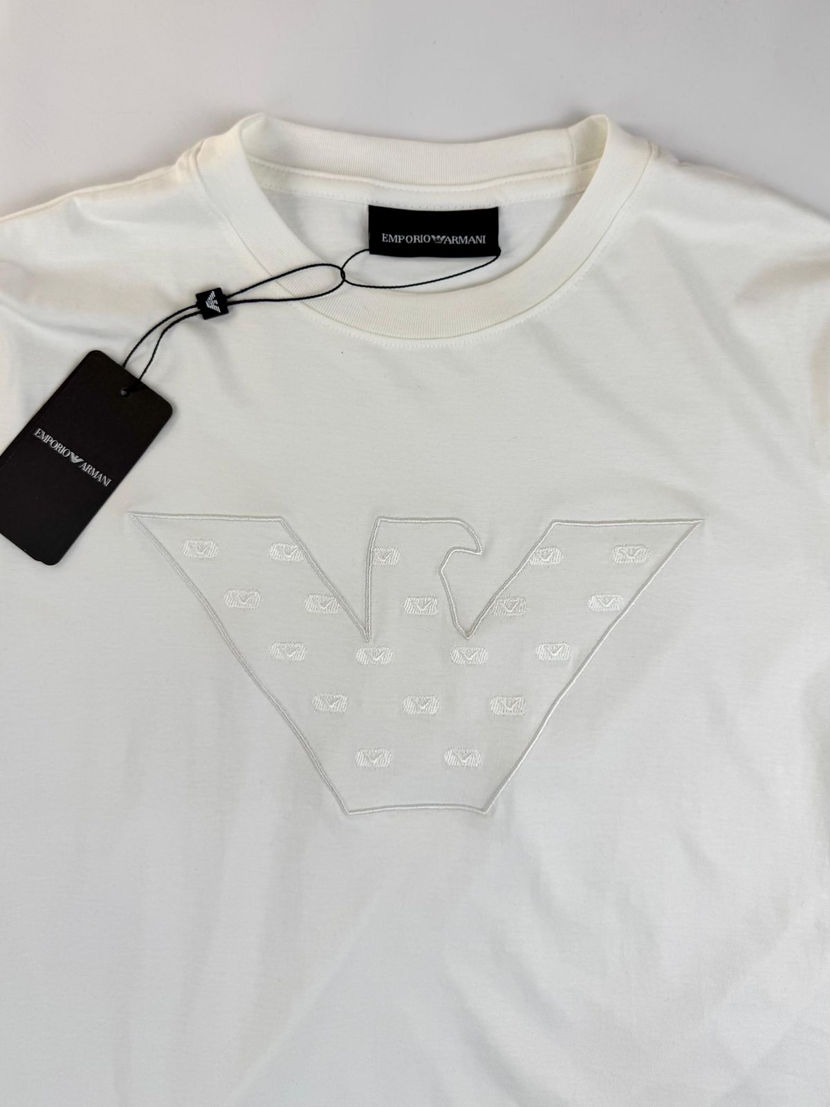 Camiseta Empório Armani com Bag - SP GRIFES - Camisetas Importadas no Atacado