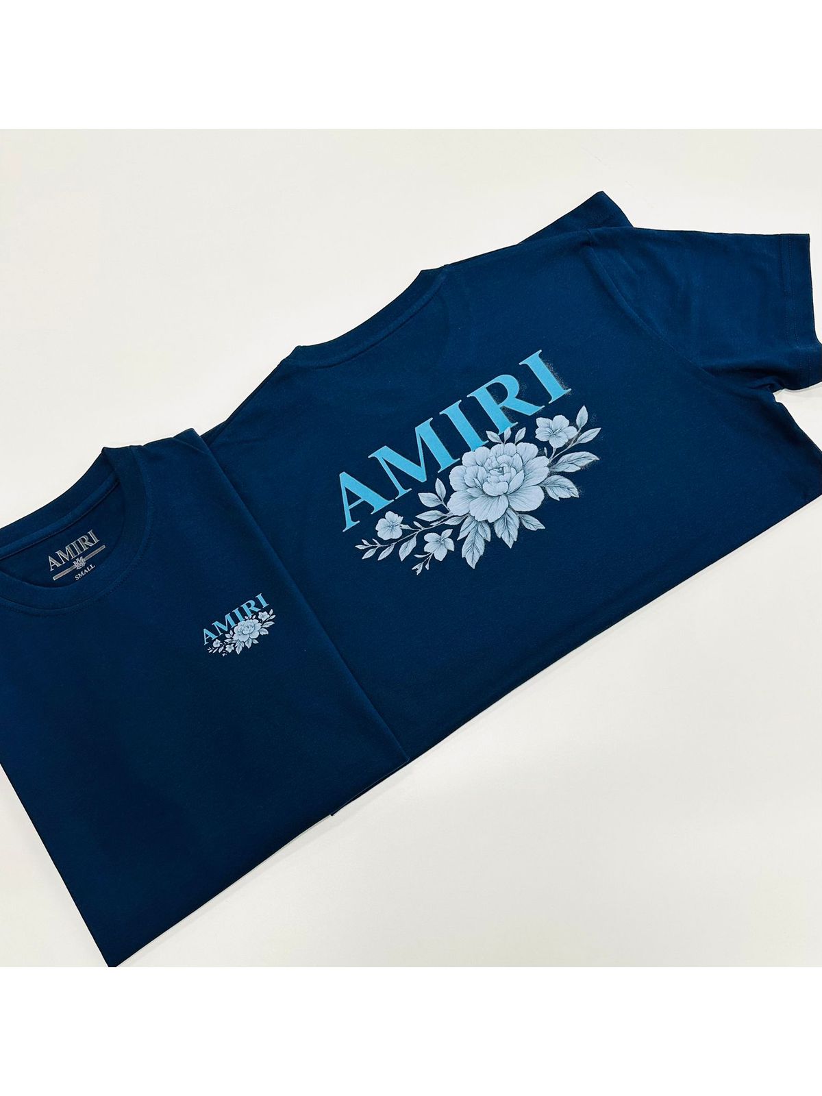 CAMISETA AMIRI - MARINHO - SP GRIFES - Camisetas Importadas no Atacado