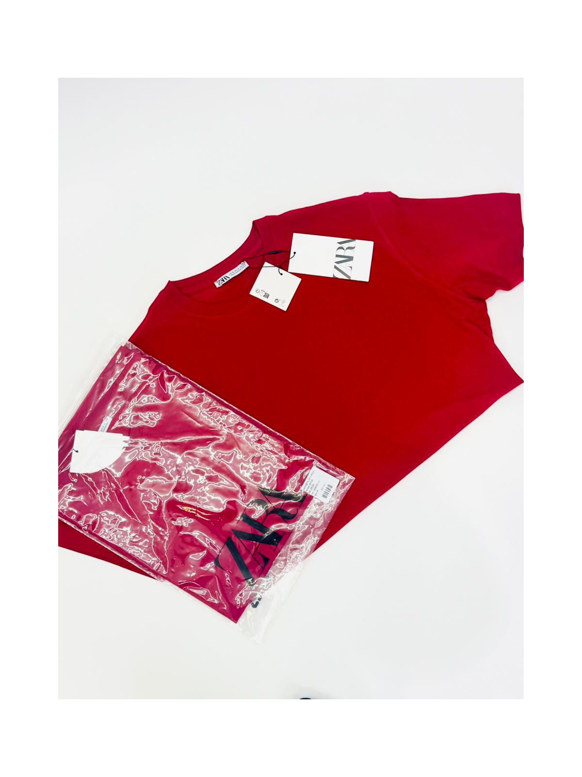 CAMISETA ZARA - VERMELHO - SP GRIFES - Camisetas Importadas no Atacado