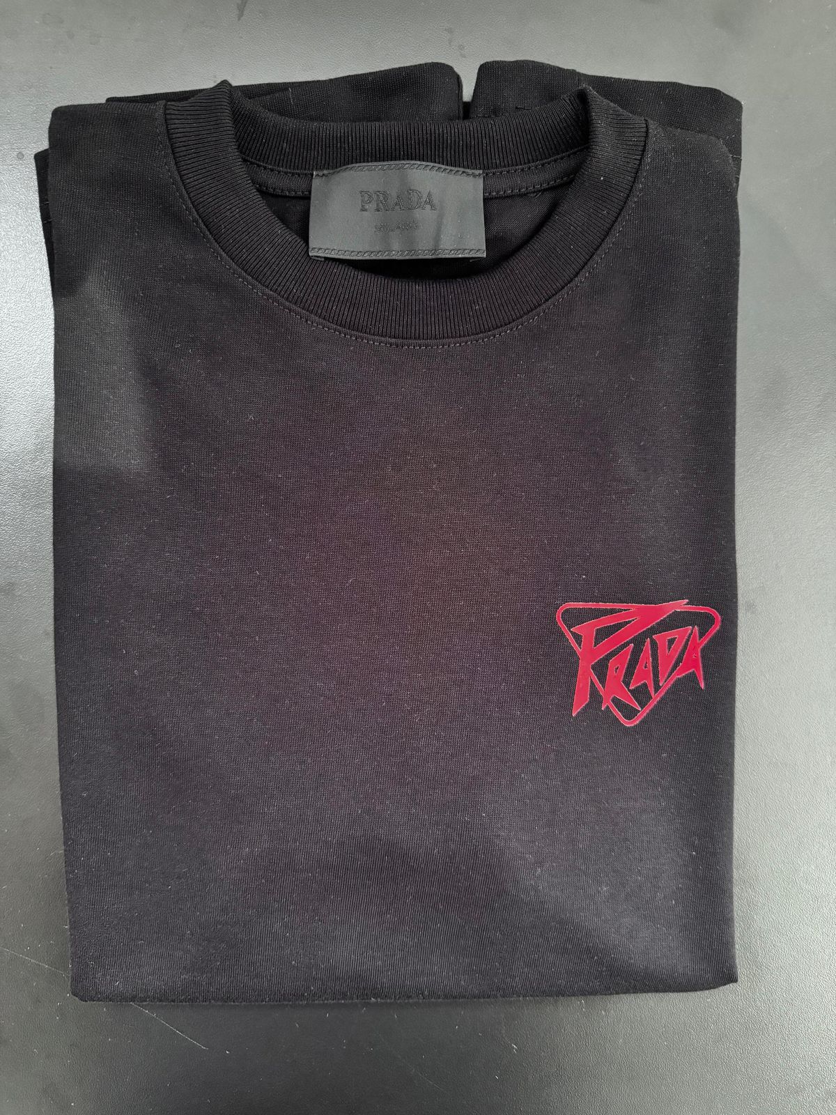 CAMISETA PRADA - SP GRIFES - Camisetas Importadas no Atacado