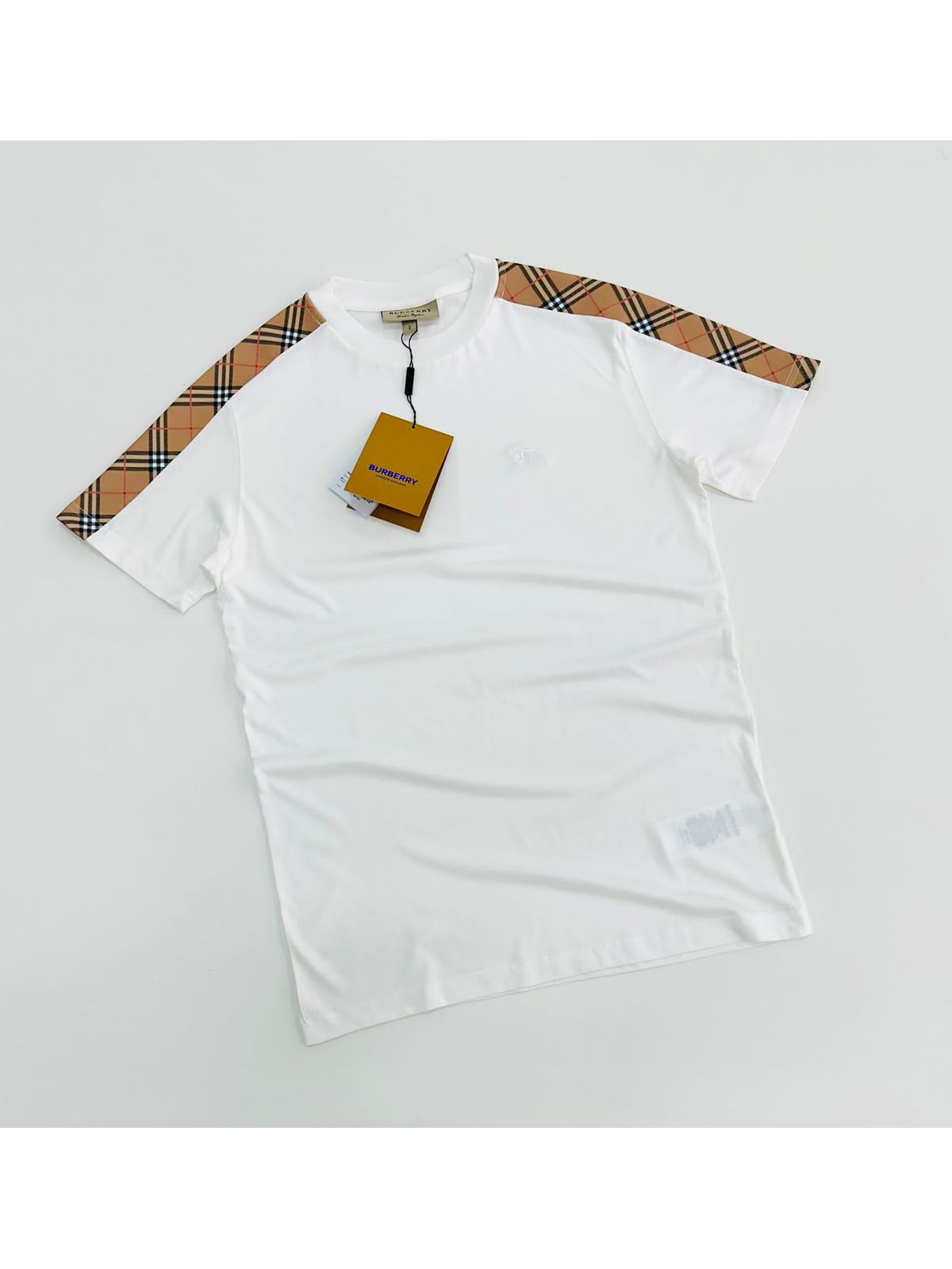 CAMISETA BURBERRY - SP GRIFES - Camisetas Importadas no Atacado