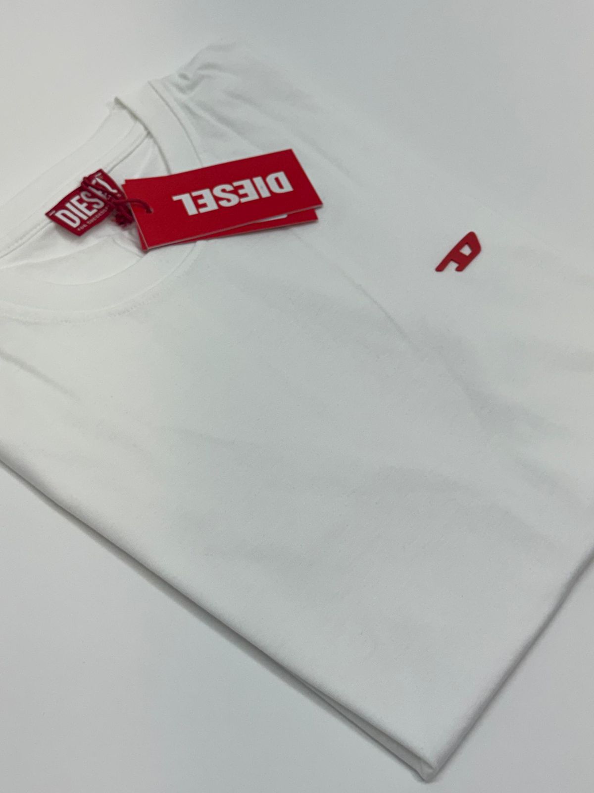 CAMISETA DIESEL - SP GRIFES - Camisetas Importadas no Atacado