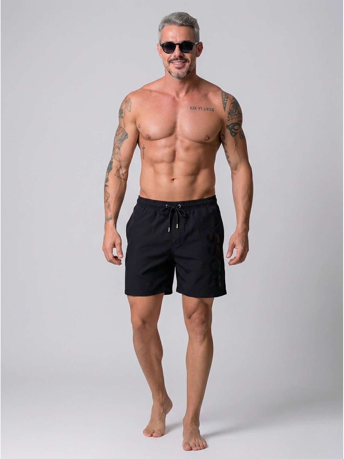 SHORT HUGO BOSS - PRETO - SP GRIFES - Camisetas Importadas no Atacado