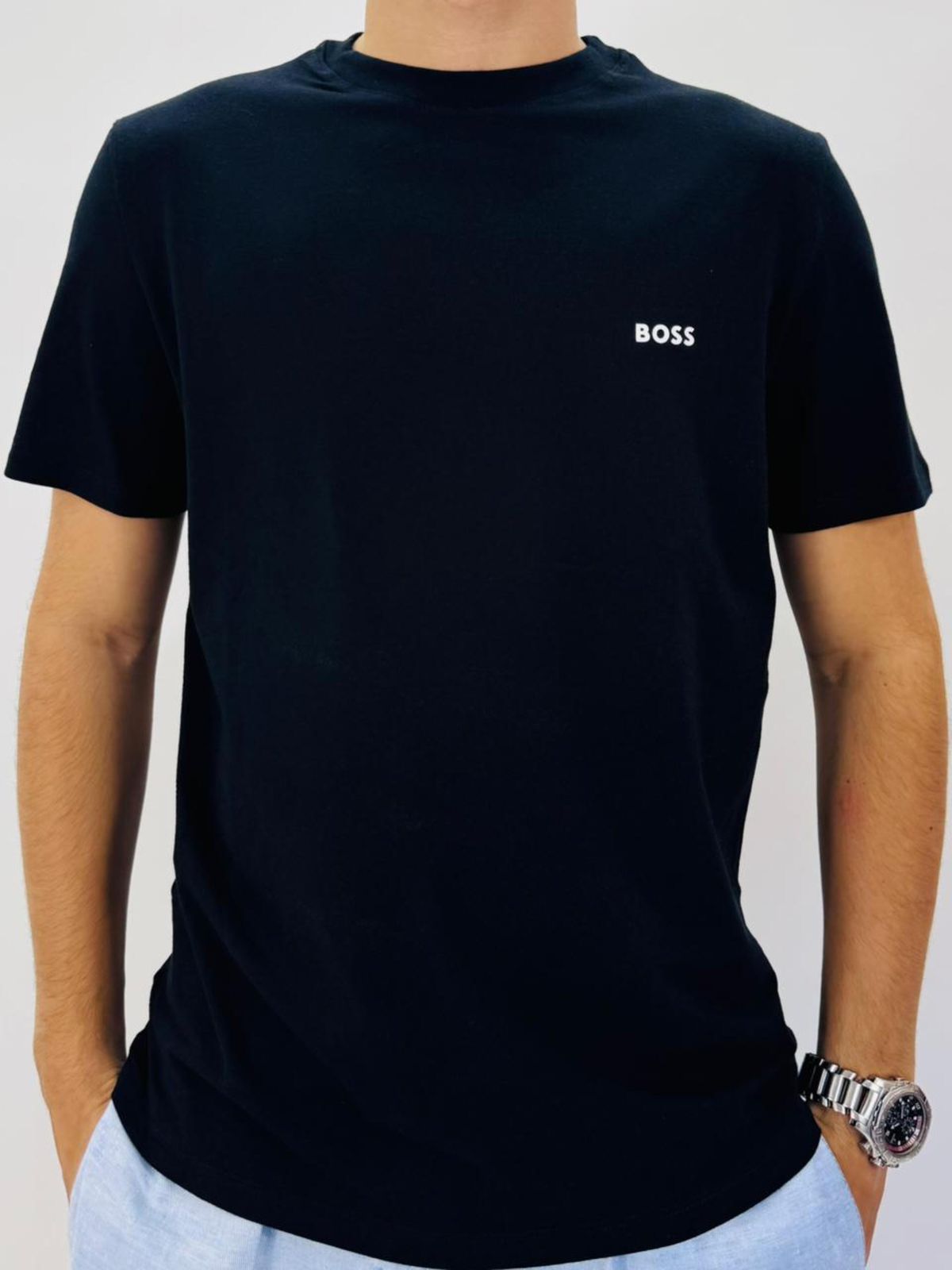 CAMISETA HUGO BOSS - PRETA - SP GRIFES - Camisetas Importadas no Atacado