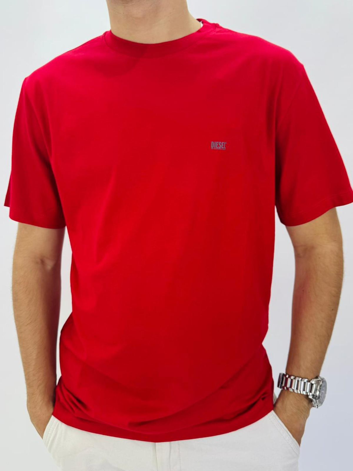 Camiseta Diesel - Vermelha - SP GRIFES - Camisetas Importadas no Atacado