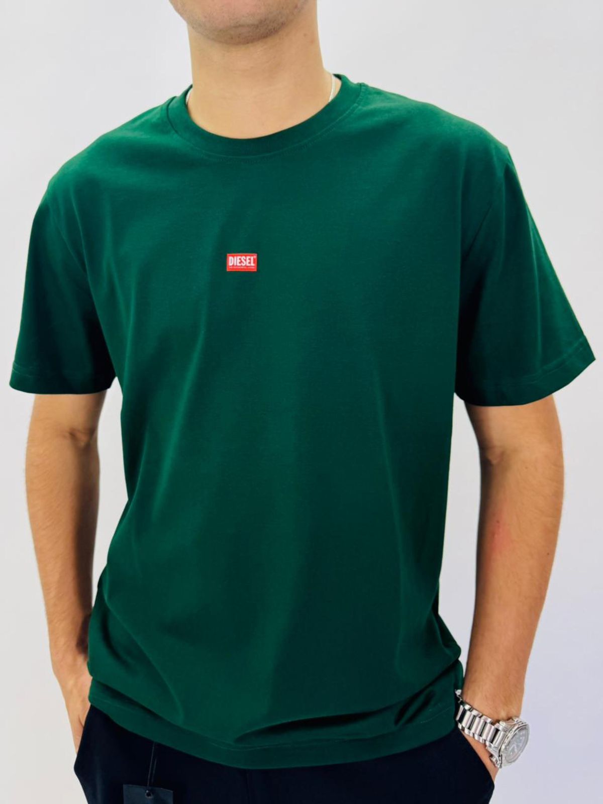 CAMISETA DIESEL - VERDE - SP GRIFES - Camisetas Importadas no Atacado