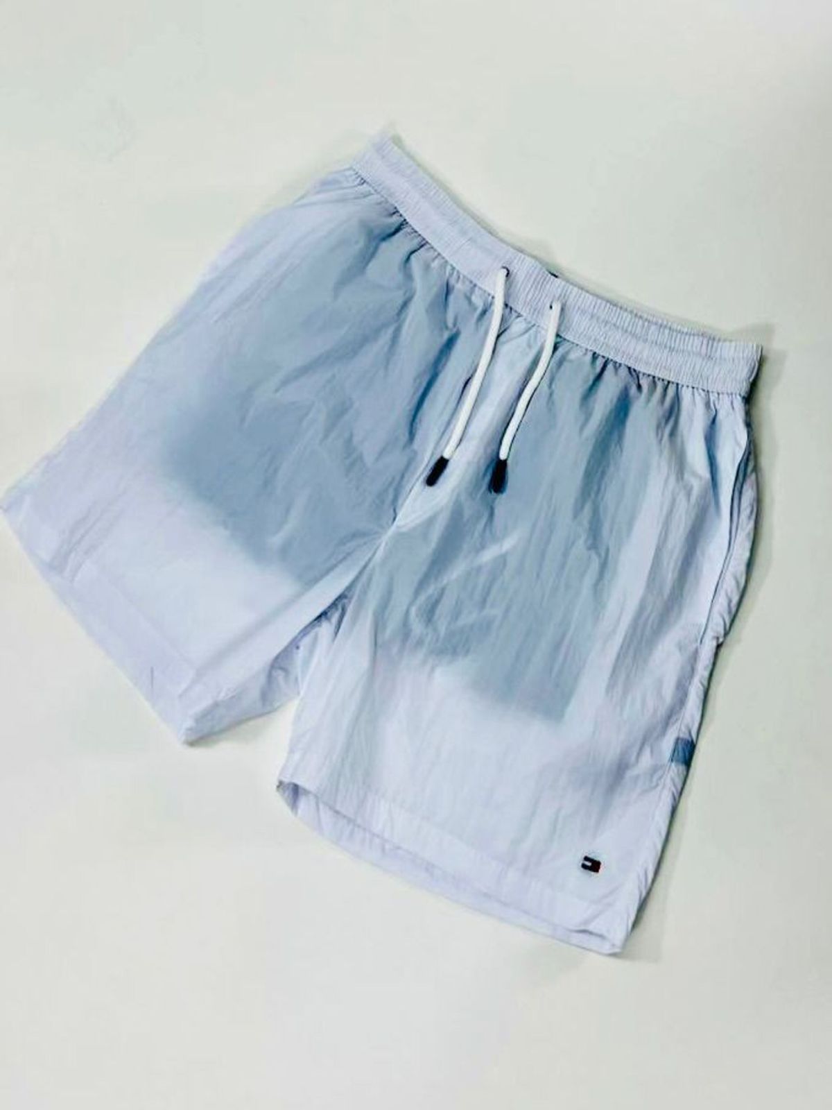 SHORT TOMMY HILFIGER - BRANCO - SP GRIFES - Camisetas Importadas no Atacado