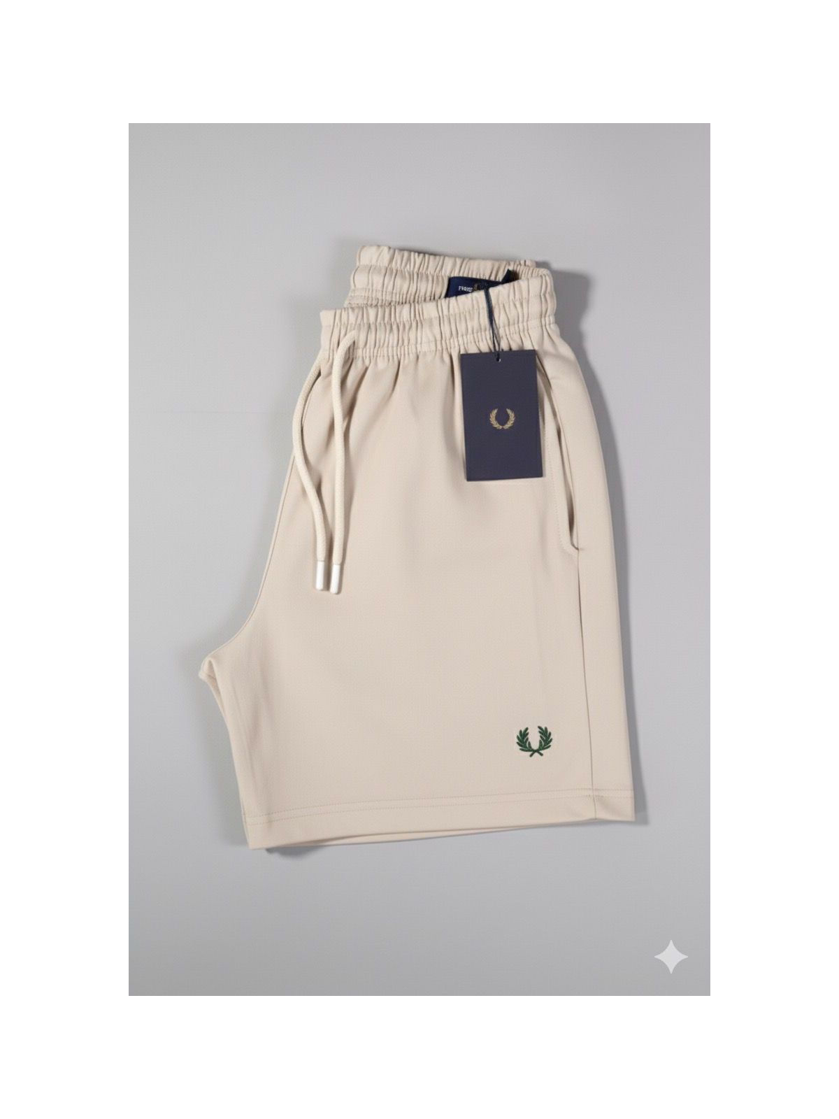 Short Mauricinho Sarja Fred Perry - Areia - SP GRIFES - Camisetas Importadas no Atacado