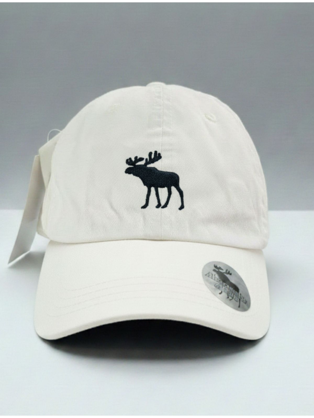 Boné Abercrombie & Fitch - Branco - SP GRIFES - Camisetas Importadas no Atacado