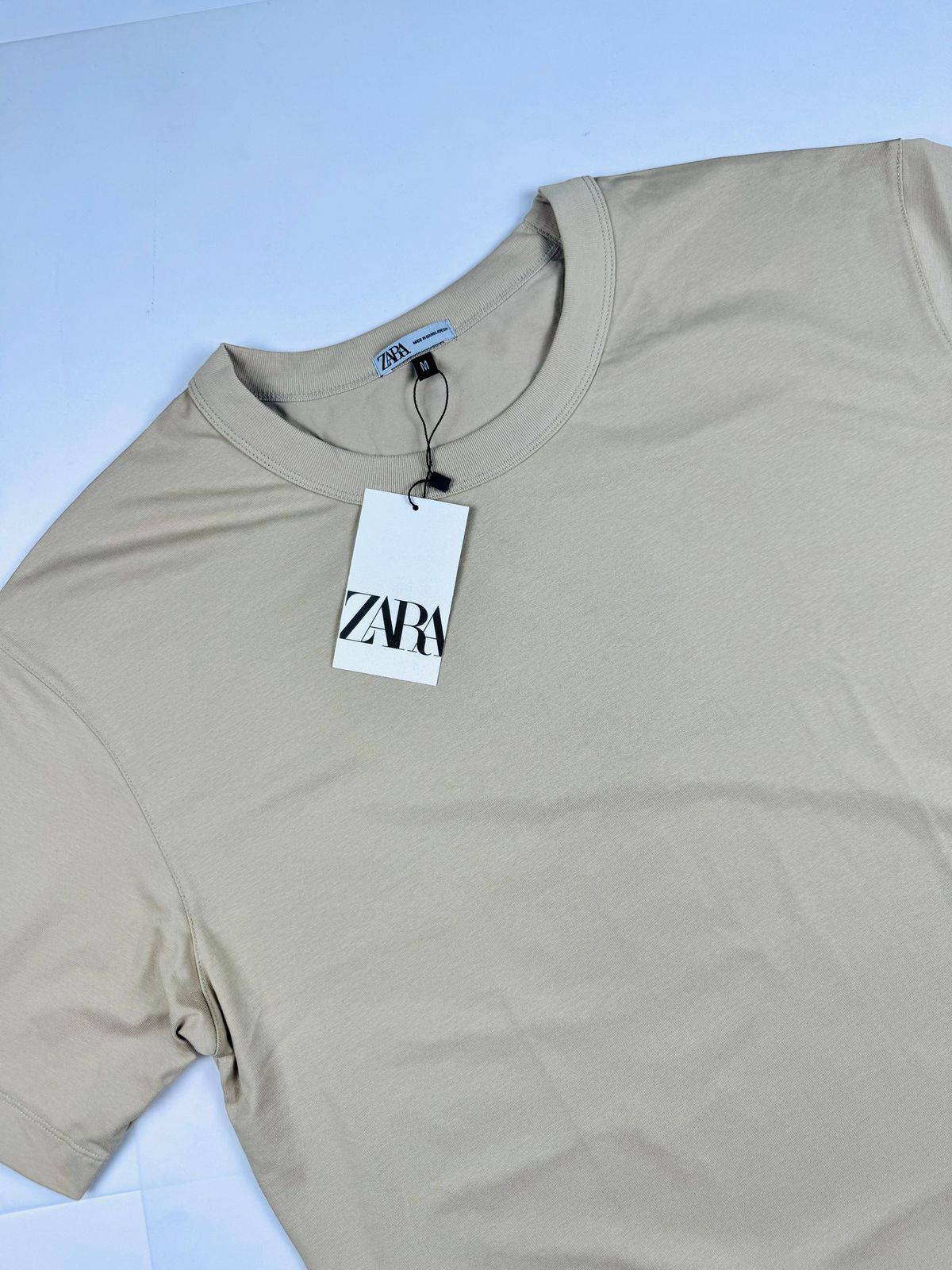 Camiseta Zara Com Bag - Bege - Chinesa Encorpada - SP GRIFES - Camisetas Importadas no Atacado