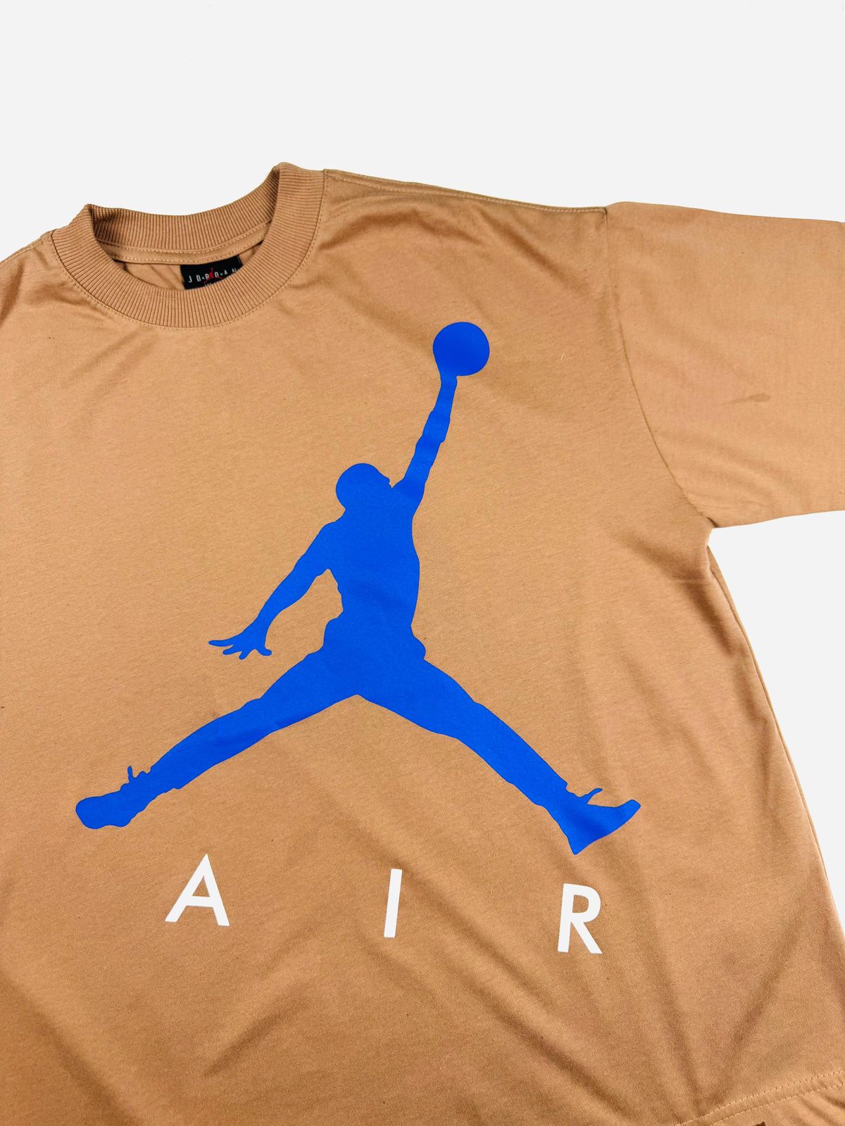 CAMISETA JORDAN OVERSIZED - BEGE - SP GRIFES - Camisetas Importadas no Atacado
