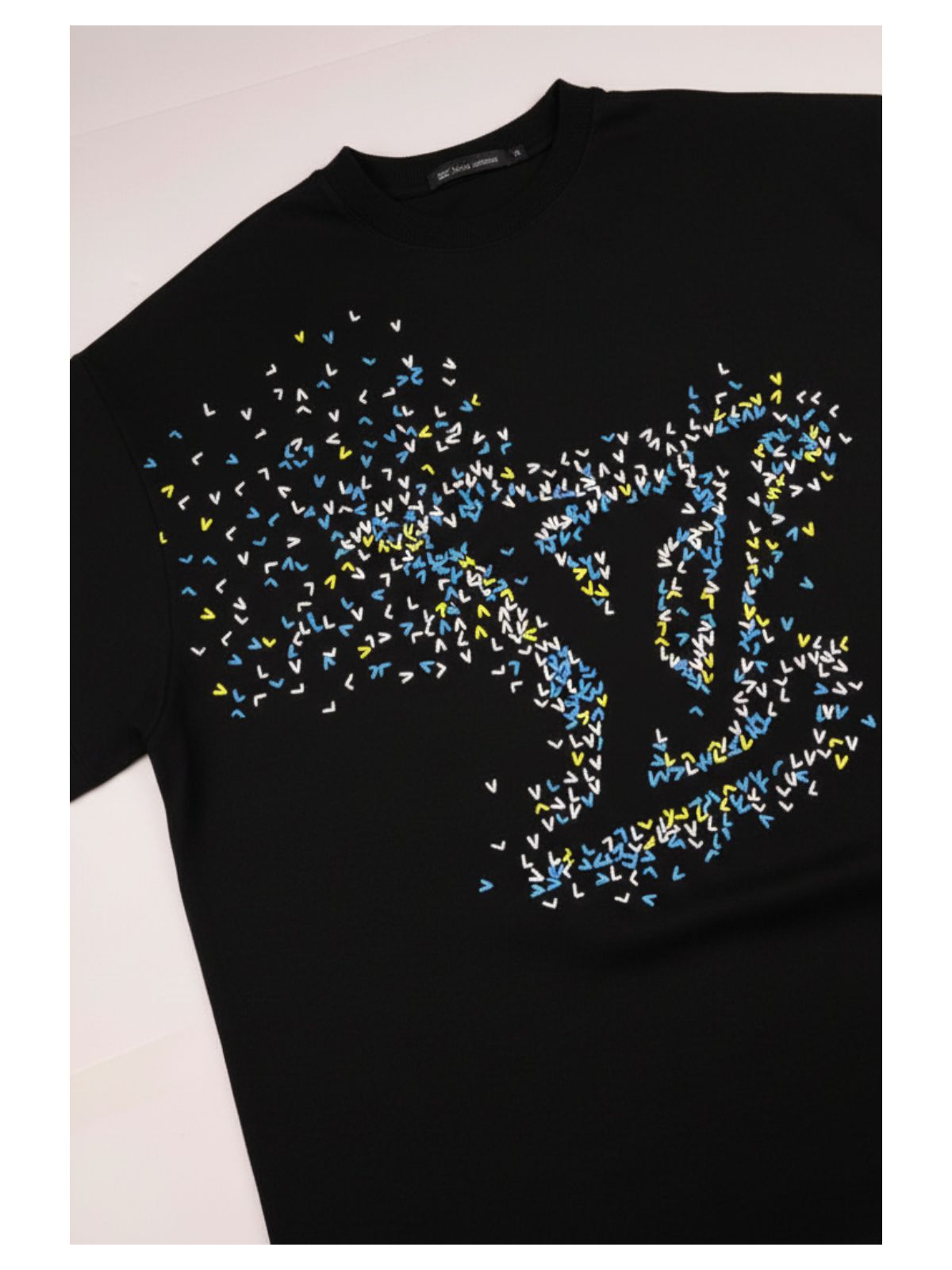 CAMISETA LV OVERSIZED PERFUMADA - PRETO - SP GRIFES - Camisetas Importadas no Atacado