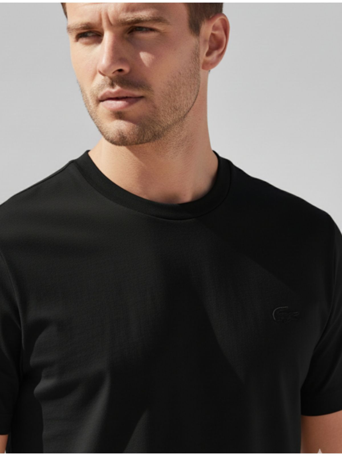 Camiseta Lacoste Monocromática - PRETA - SP GRIFES - Camisetas Importadas no Atacado