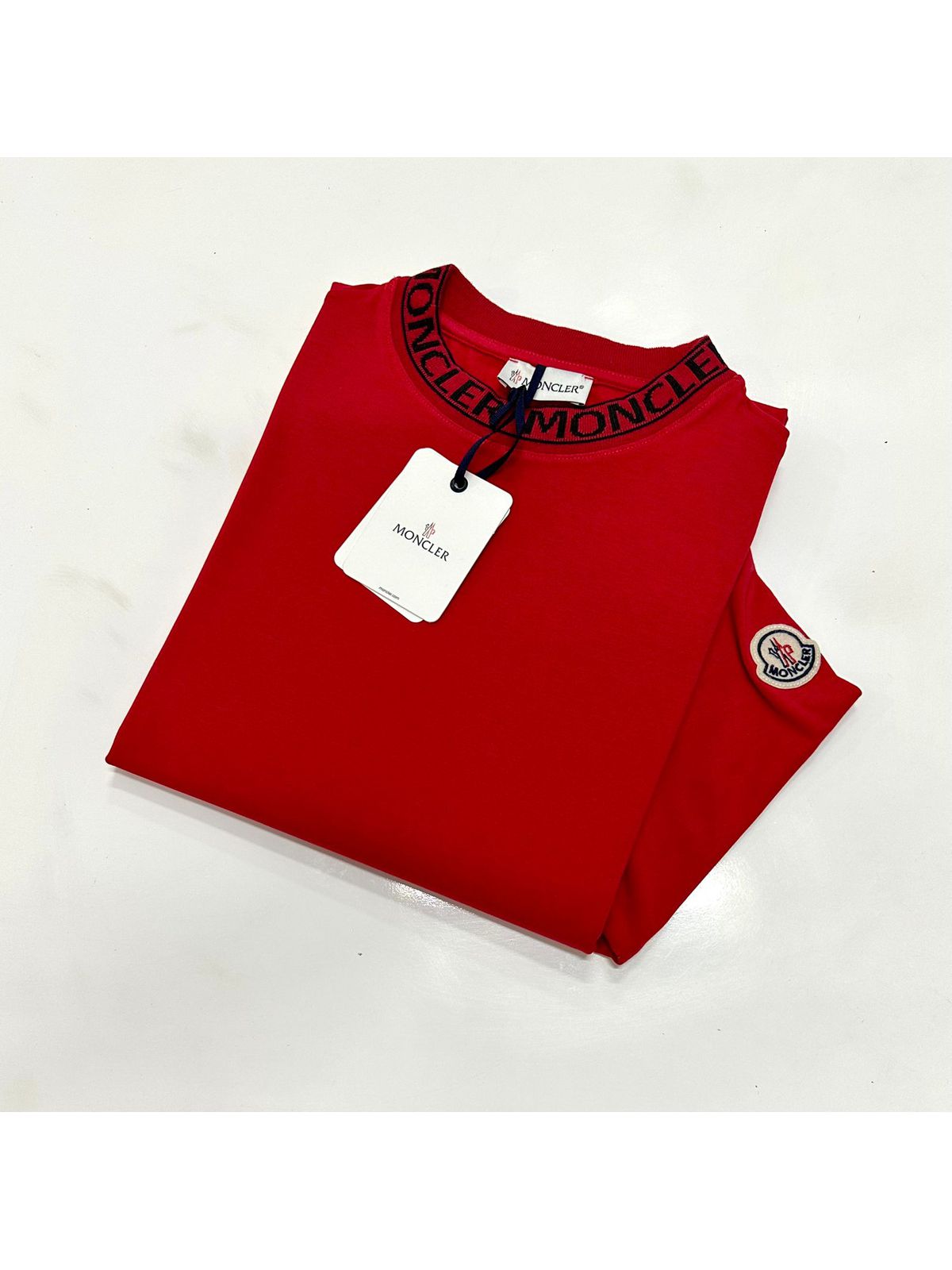 Camiseta Moncler - Vermelha - Chinesa - SP GRIFES - Camisetas Importadas no Atacado