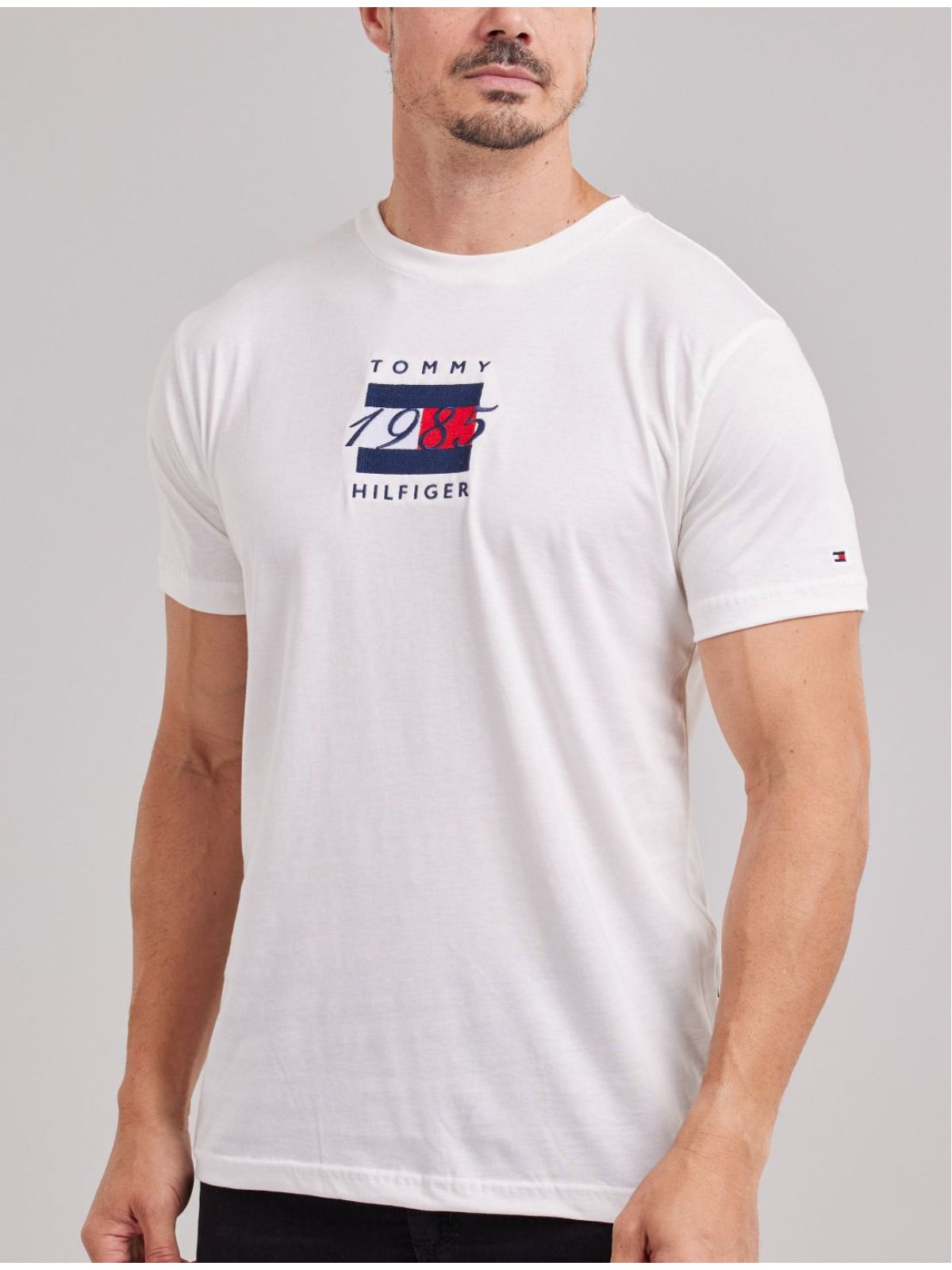 Camiseta Tommy Hilfiger 1985 - Branca - SP GRIFES - Camisetas Importadas no Atacado