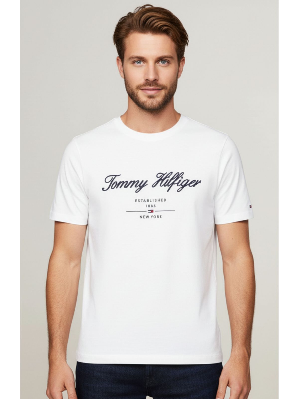 Camiseta Tommy Hilfiger - Branca (Estampa Diferenc... - SP GRIFES - Camisetas Importadas no Atacado