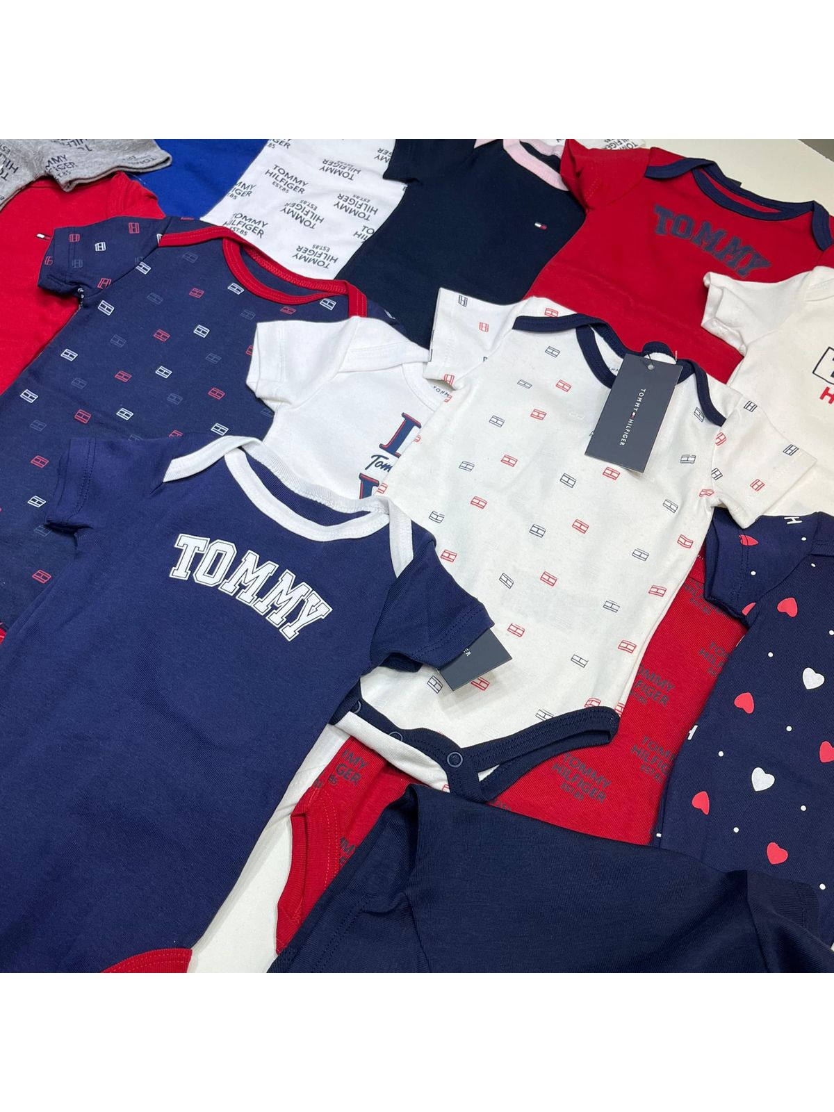 Kit 10 Body Bebê Tommy - SP GRIFES - Camisetas Importadas no Atacado