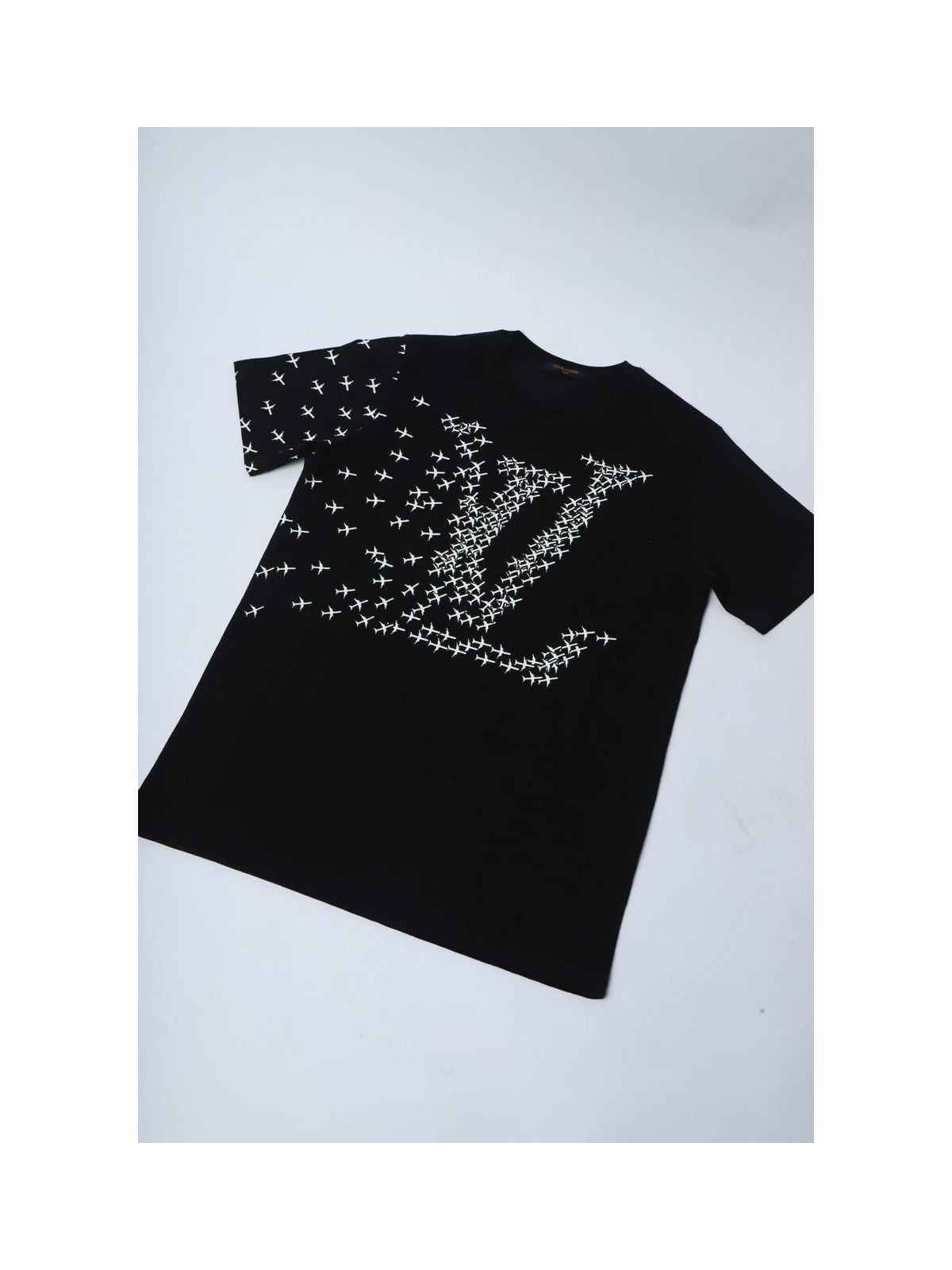 Camiseta Louis Vuitton - SP GRIFES - Camisetas Importadas no Atacado